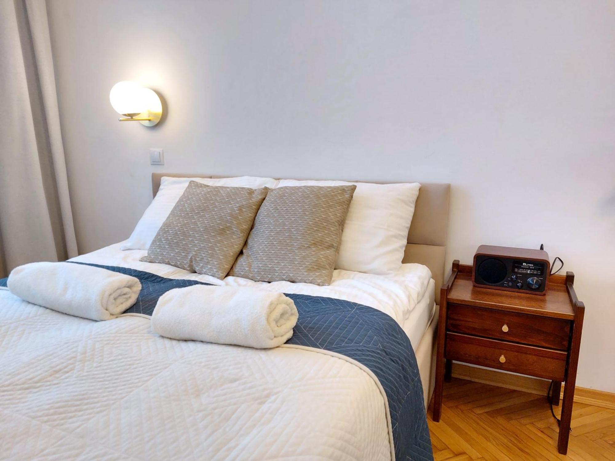 Unique Style Old Town - 25 Min From The Airport - By Homelike Appartement *