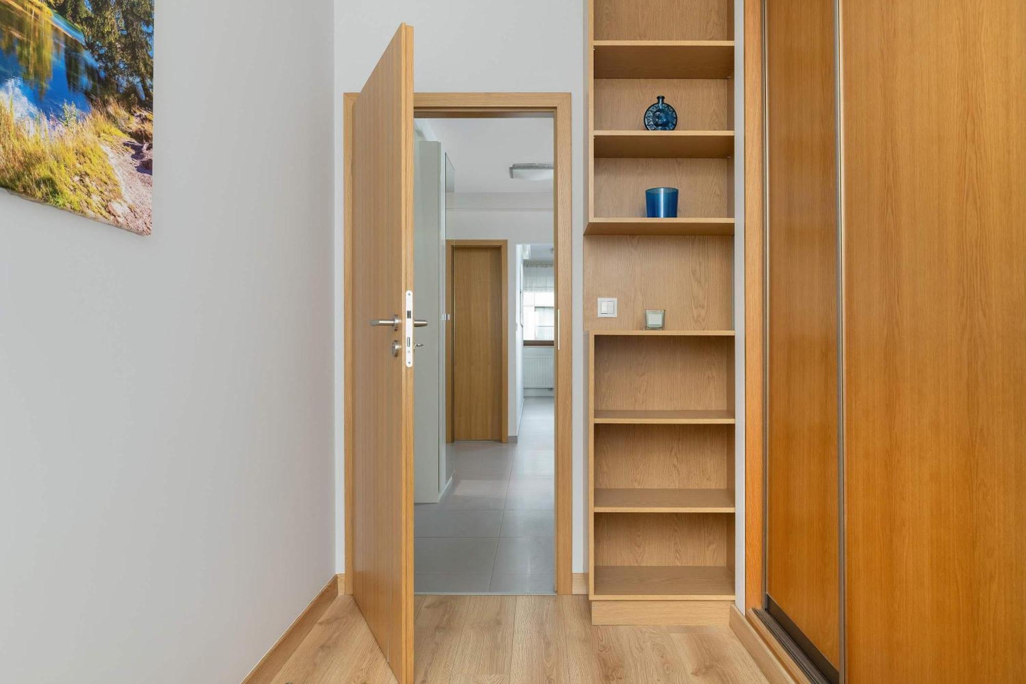 Apartment Grzegorzecka Family With Balcony & Parking Cracow By Renters