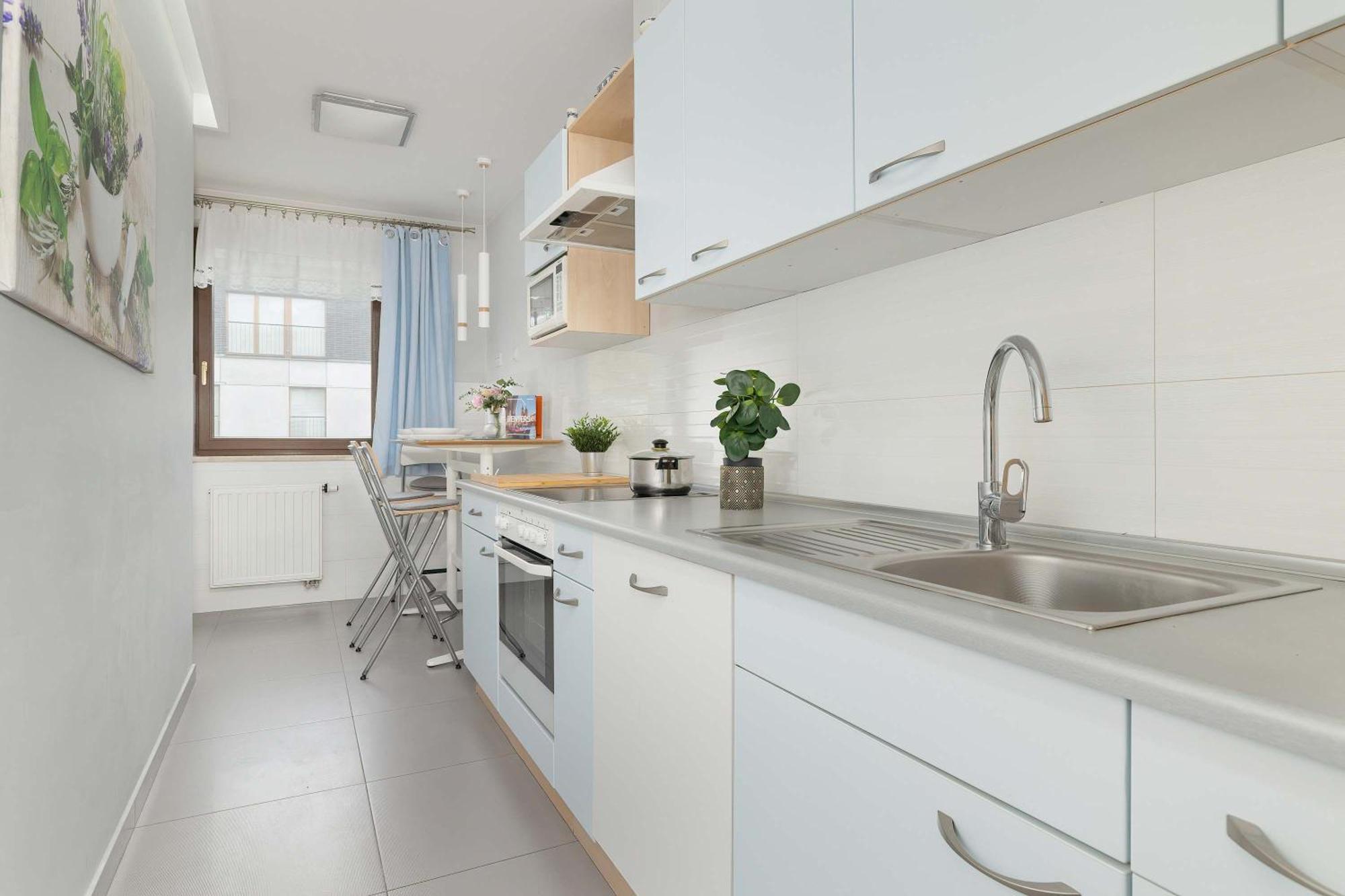 Apartment Grzegorzecka Family With Balcony & Parking Cracow By Renters *