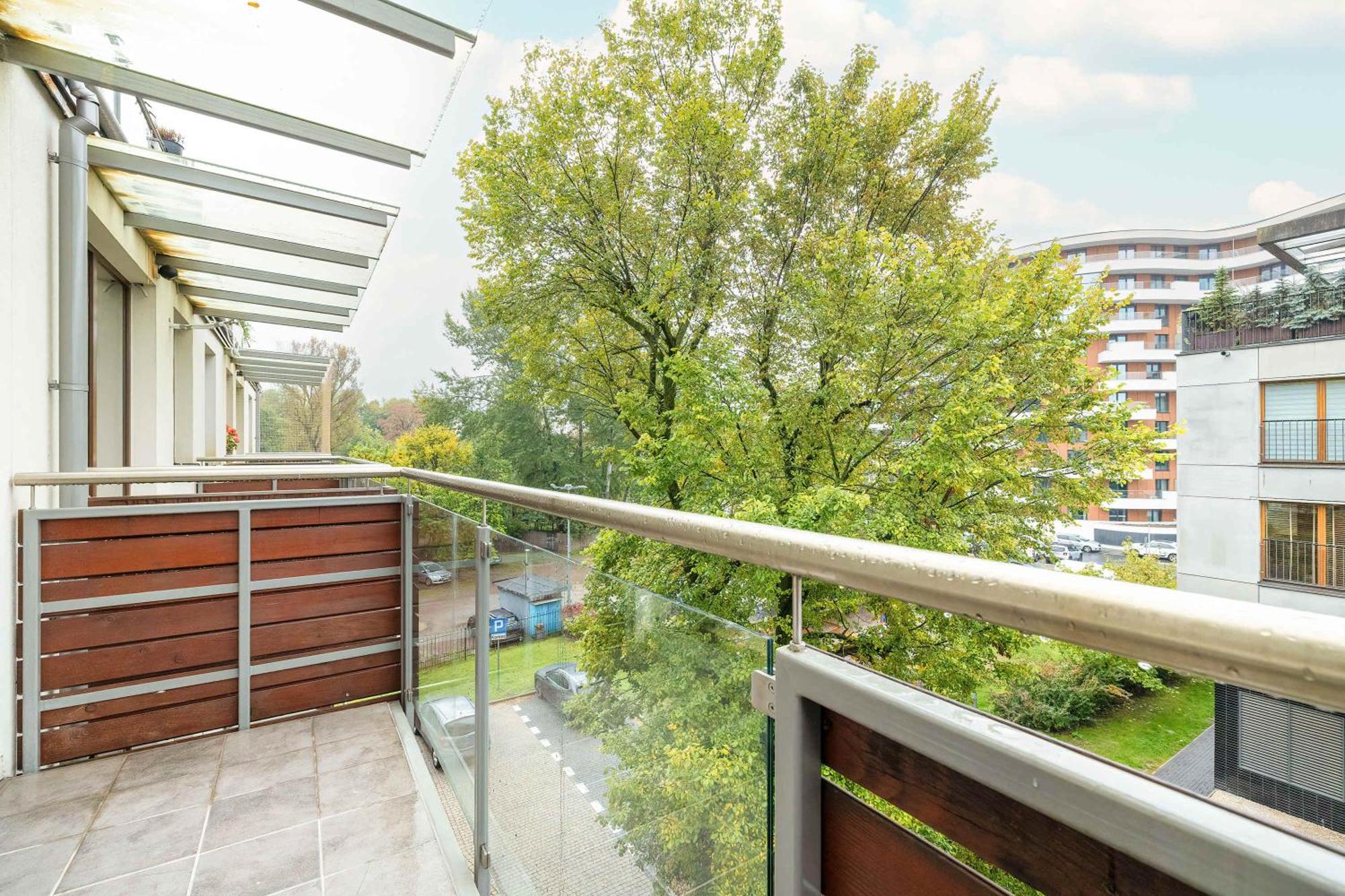 Grzegorzecka Family With Balcony & Parking Cracow By Renters Krakow