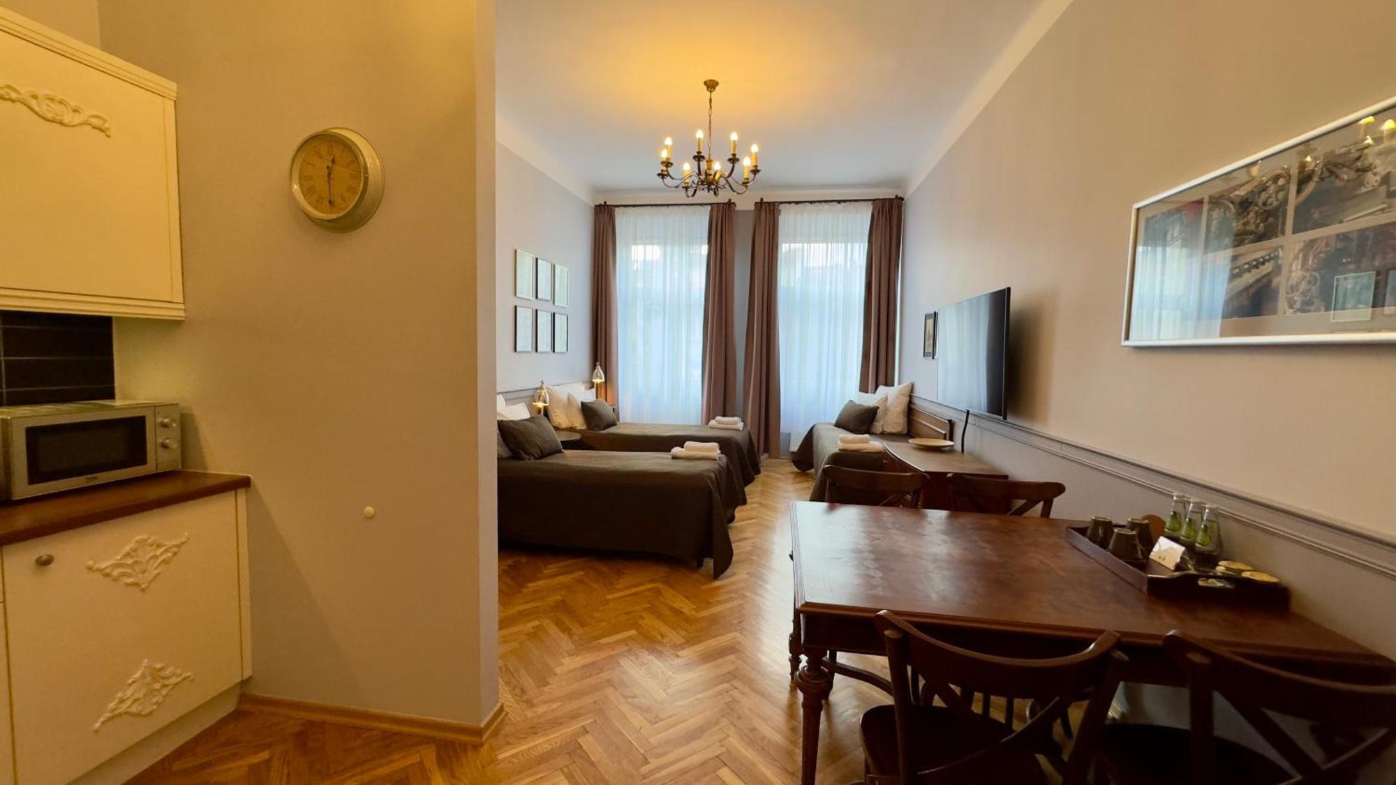 Scharffenberg Main Square Apartment *