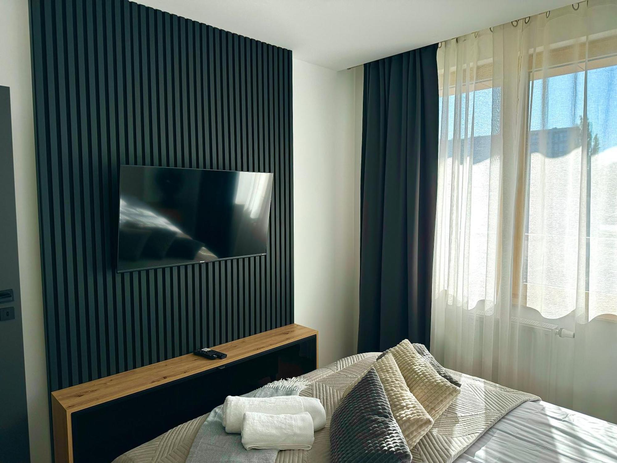Forum Apartment *