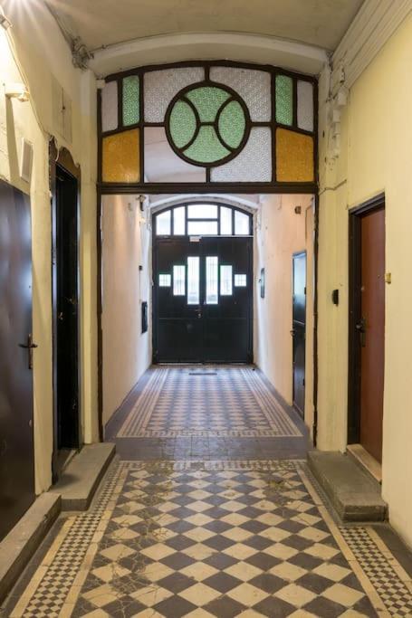 Apartment With Air Conditioning In The Heart Of Cracow Heart Krakow