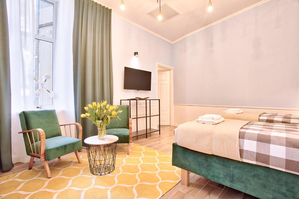 Tyzenhauz Comfort Appartement *