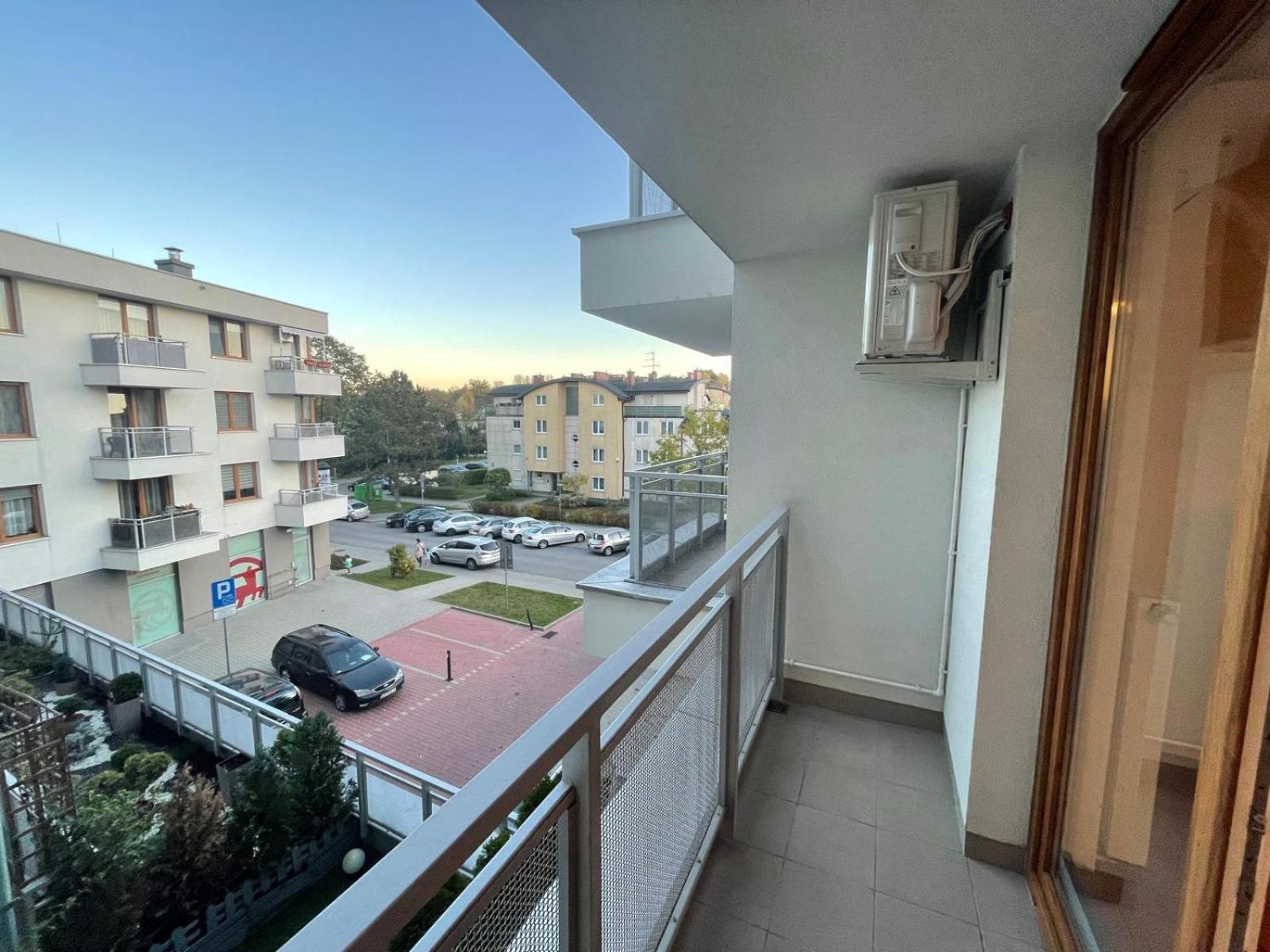 Comfortable With 2 Bedrooms And 2 Balconies On Borkowska Street Apartment Krakow