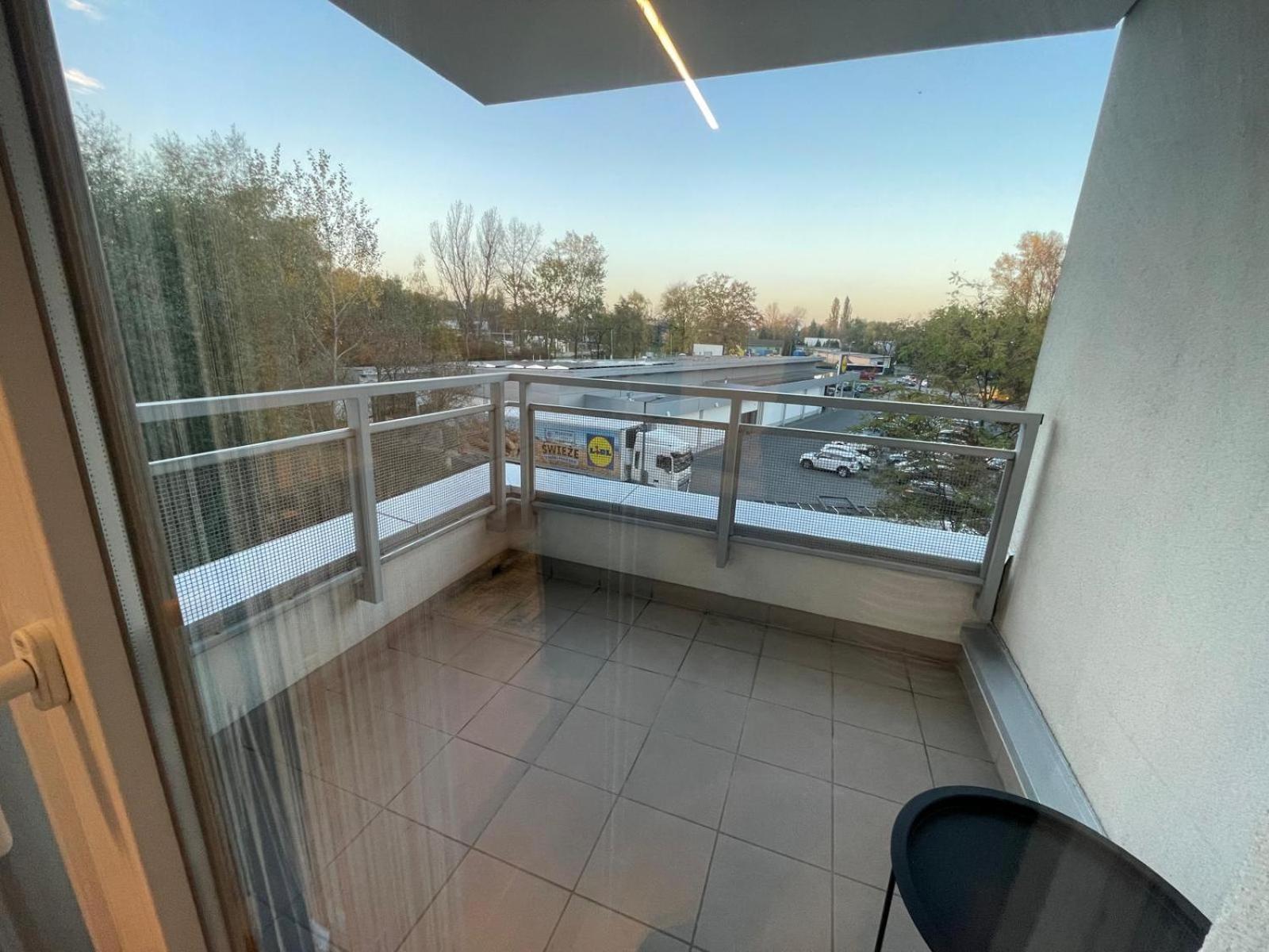 Comfortable With 2 Bedrooms And 2 Balconies On Borkowska Street Krakow