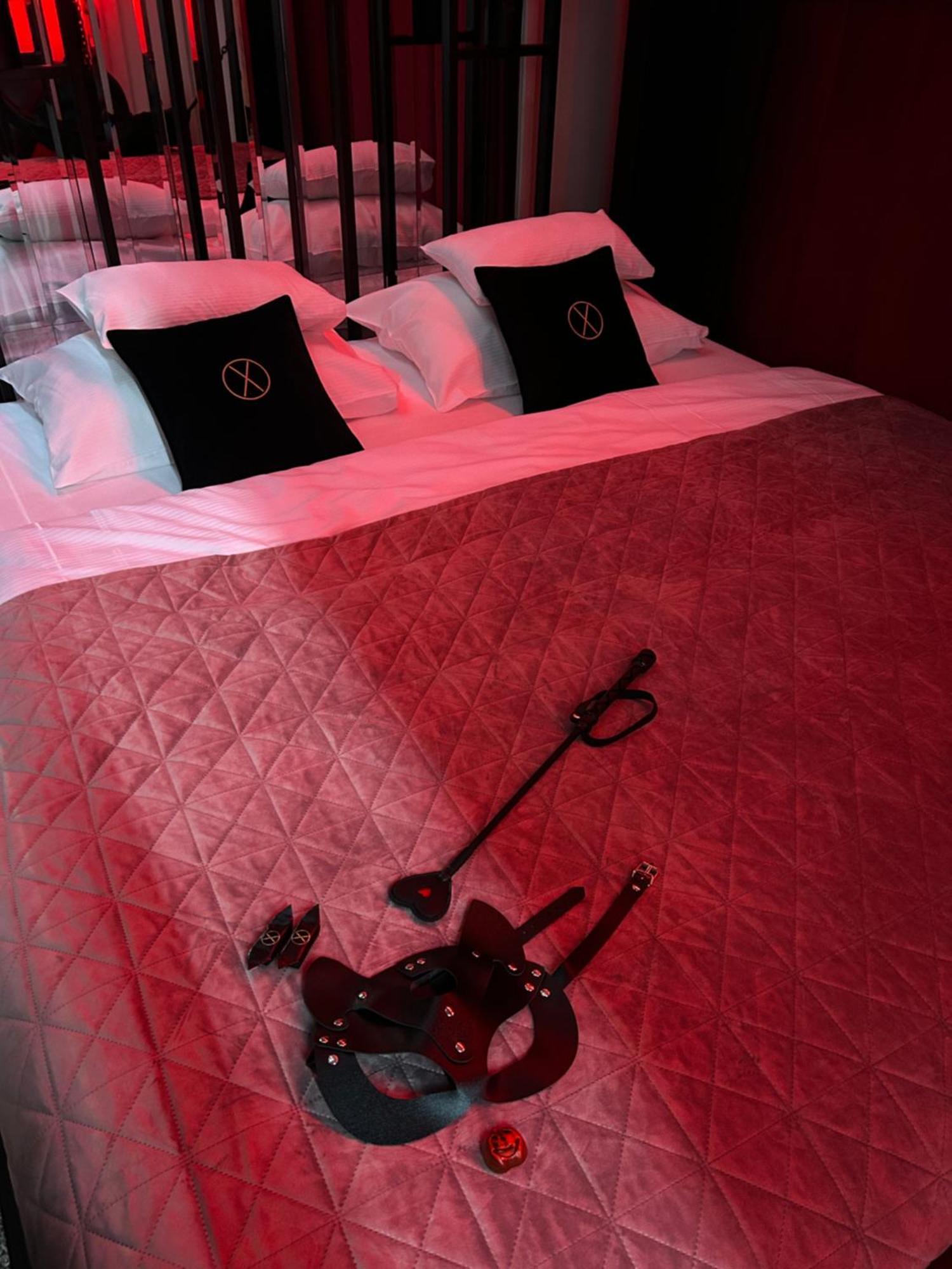 Exclusive Bdsm - Adults Only Apartament *