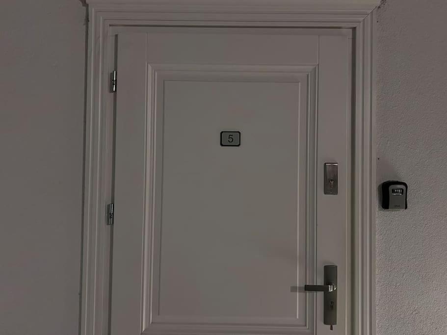 Old Town - B5 Apartament