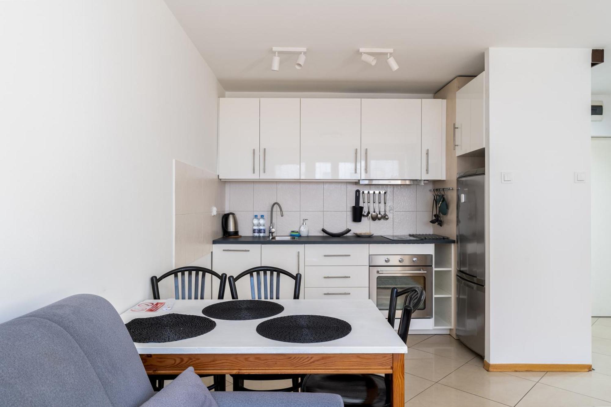 Apartment Riverside Charm