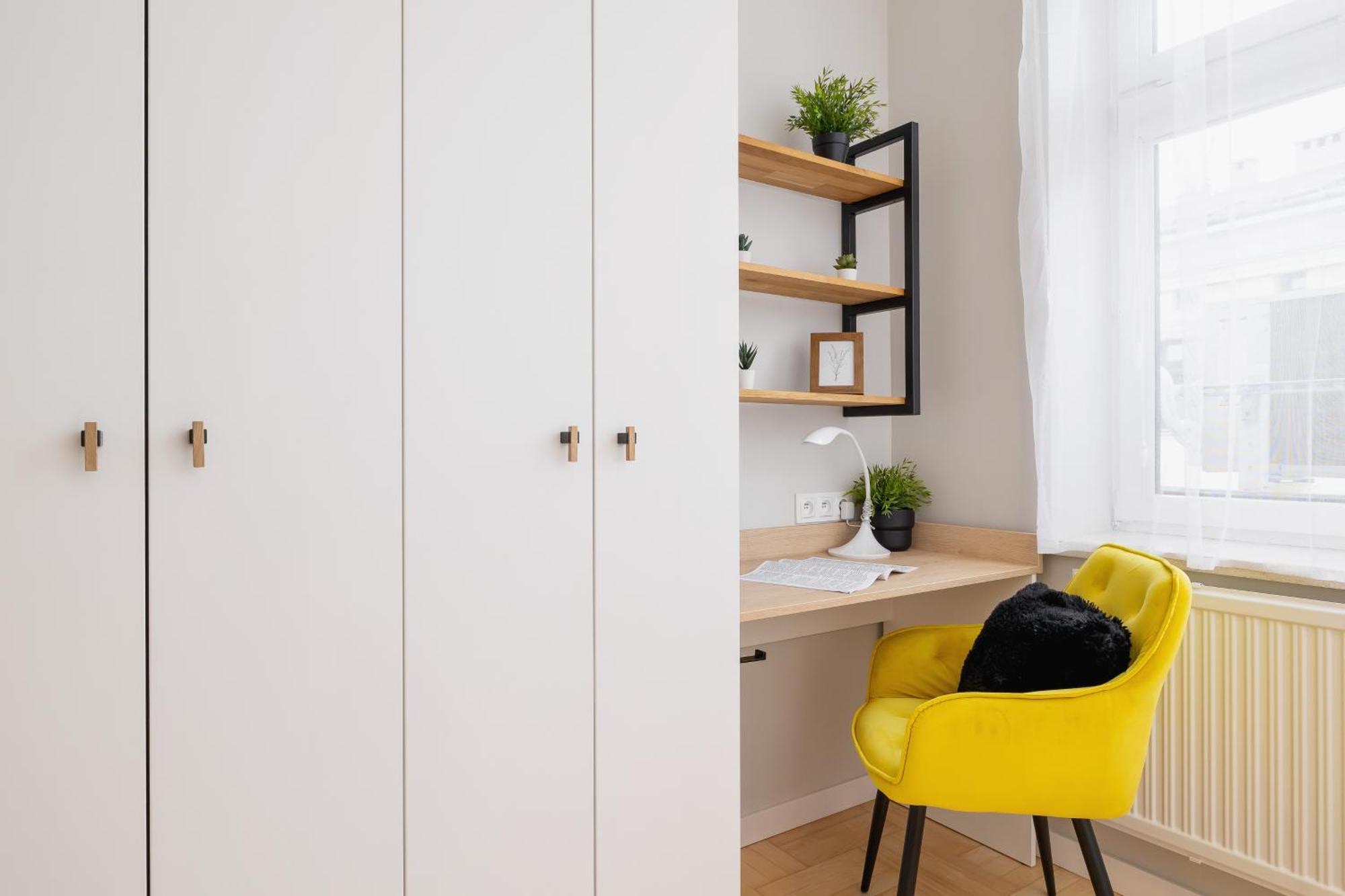 Apartment Warszauera Z Klimatyzacja Na Krakowskim Kazimierzu By Renters Krakow