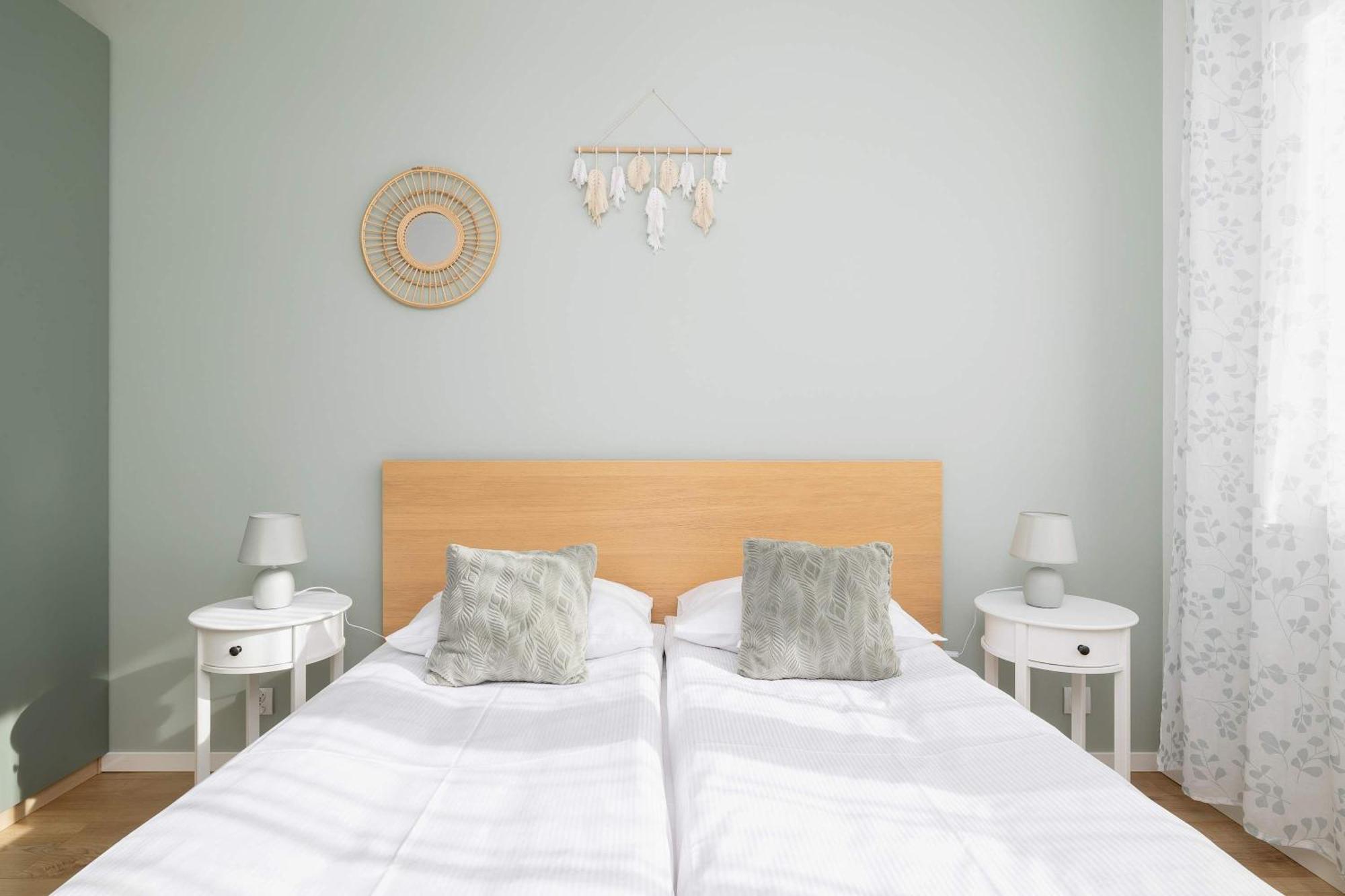 Apartment Modern With Parking Near Tauron Arena By Renters