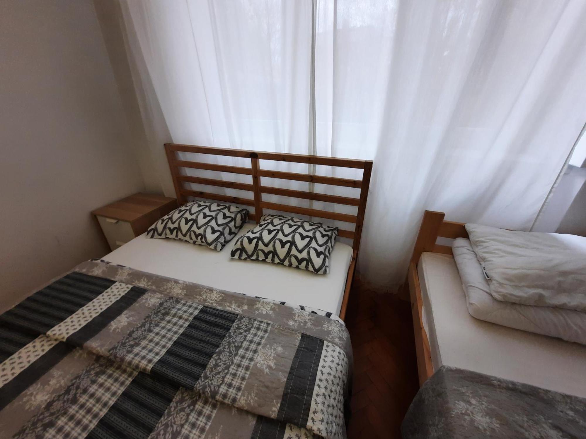 Lorf Hostel&apartments Hostel