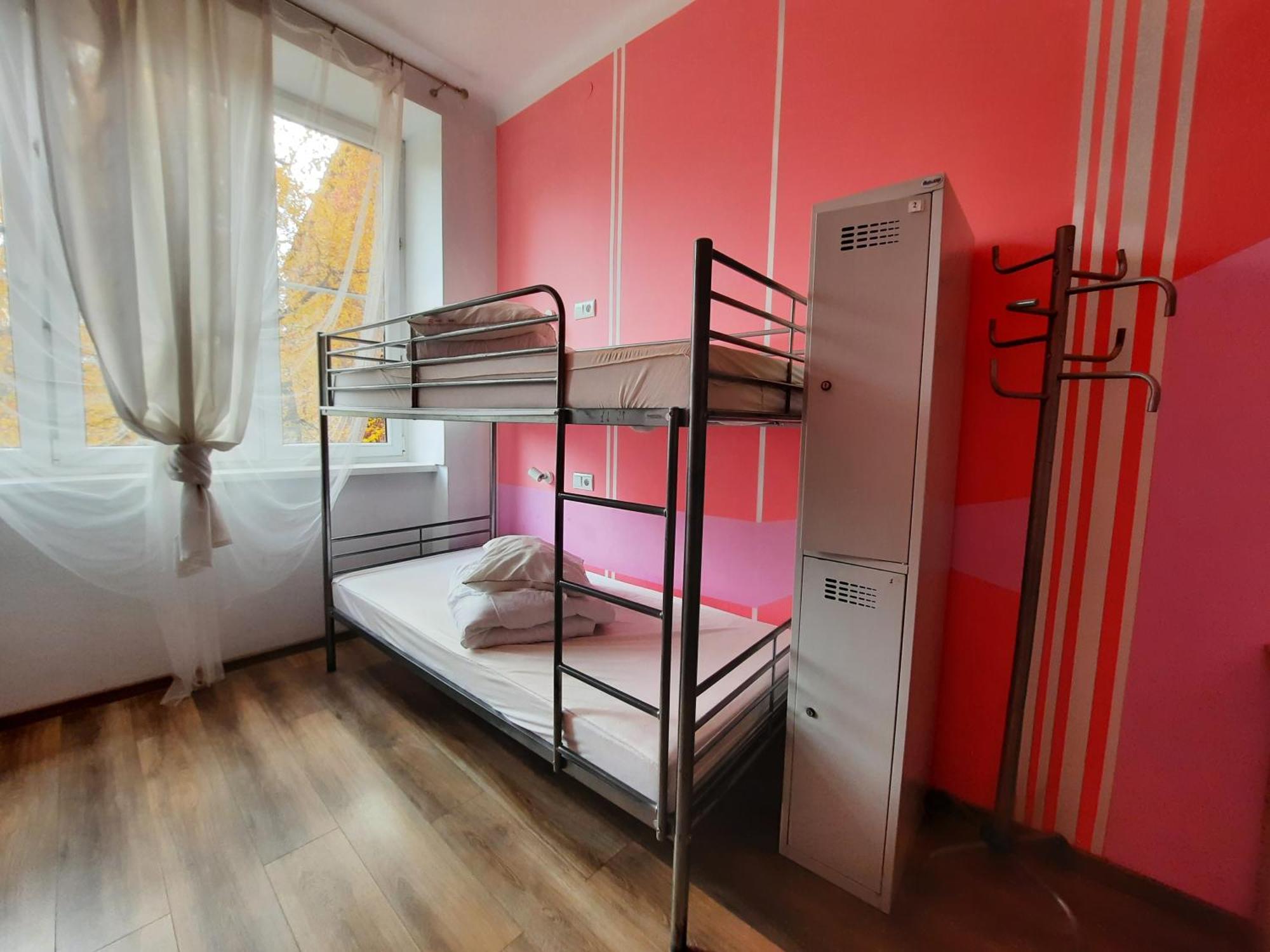 Lorf Hostel&apartments Hostel *