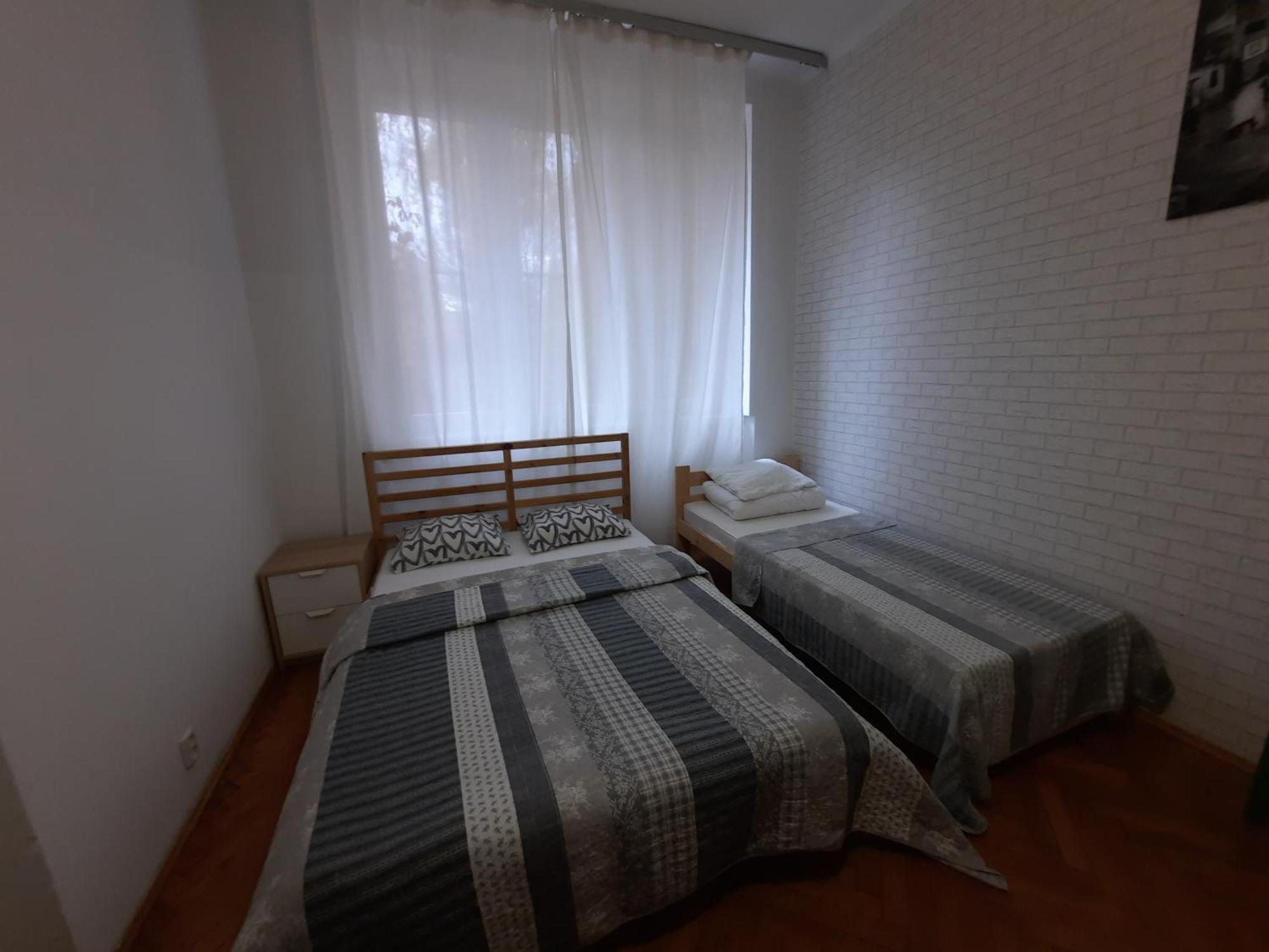 Lorf Hostel&apartments *