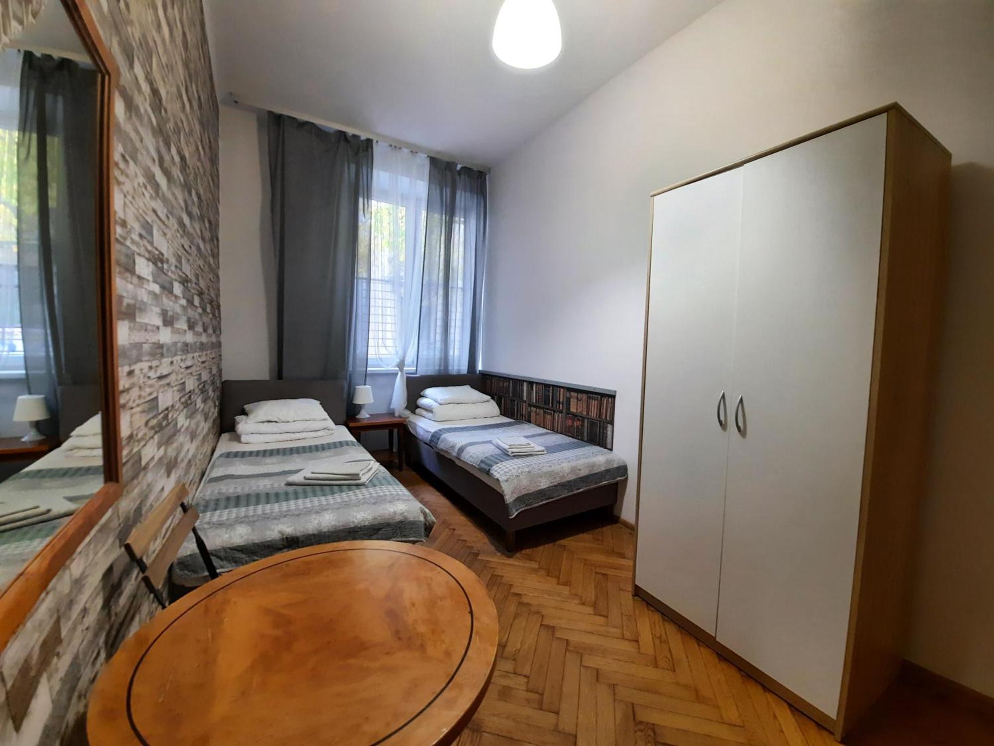Lorf Hostel&apartments