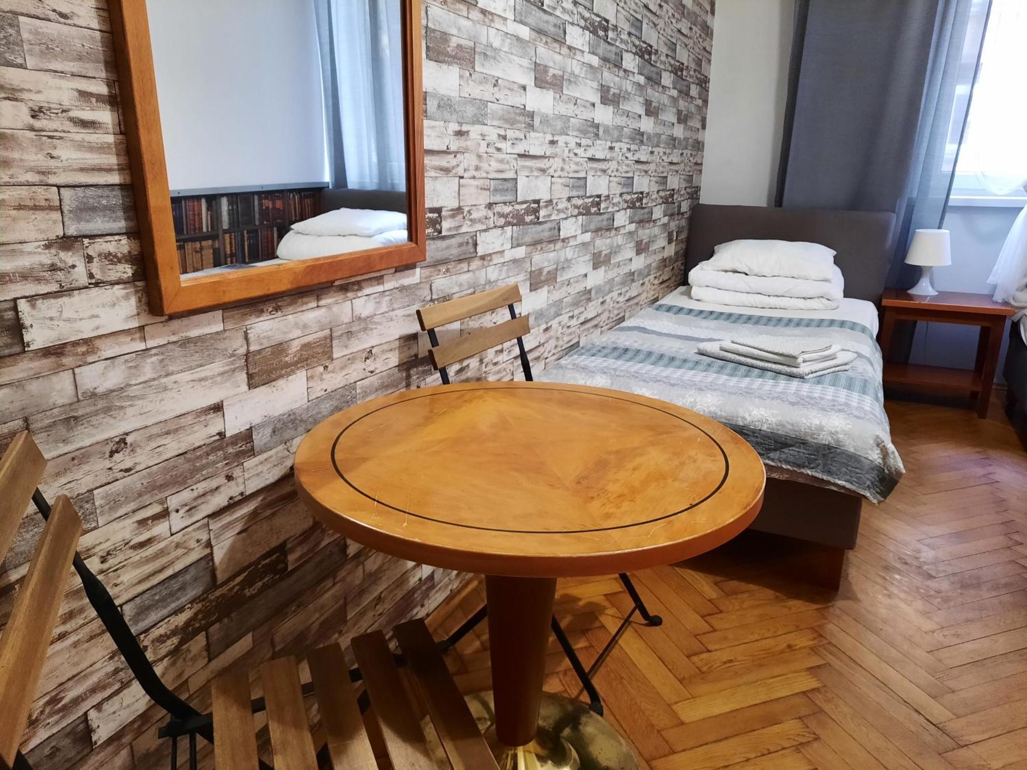 Lorf Hostel&apartments Krakow
