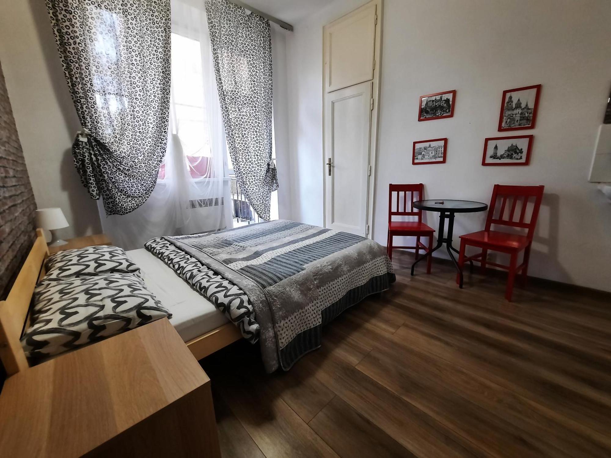 Hostel Lorf Hostel&apartments