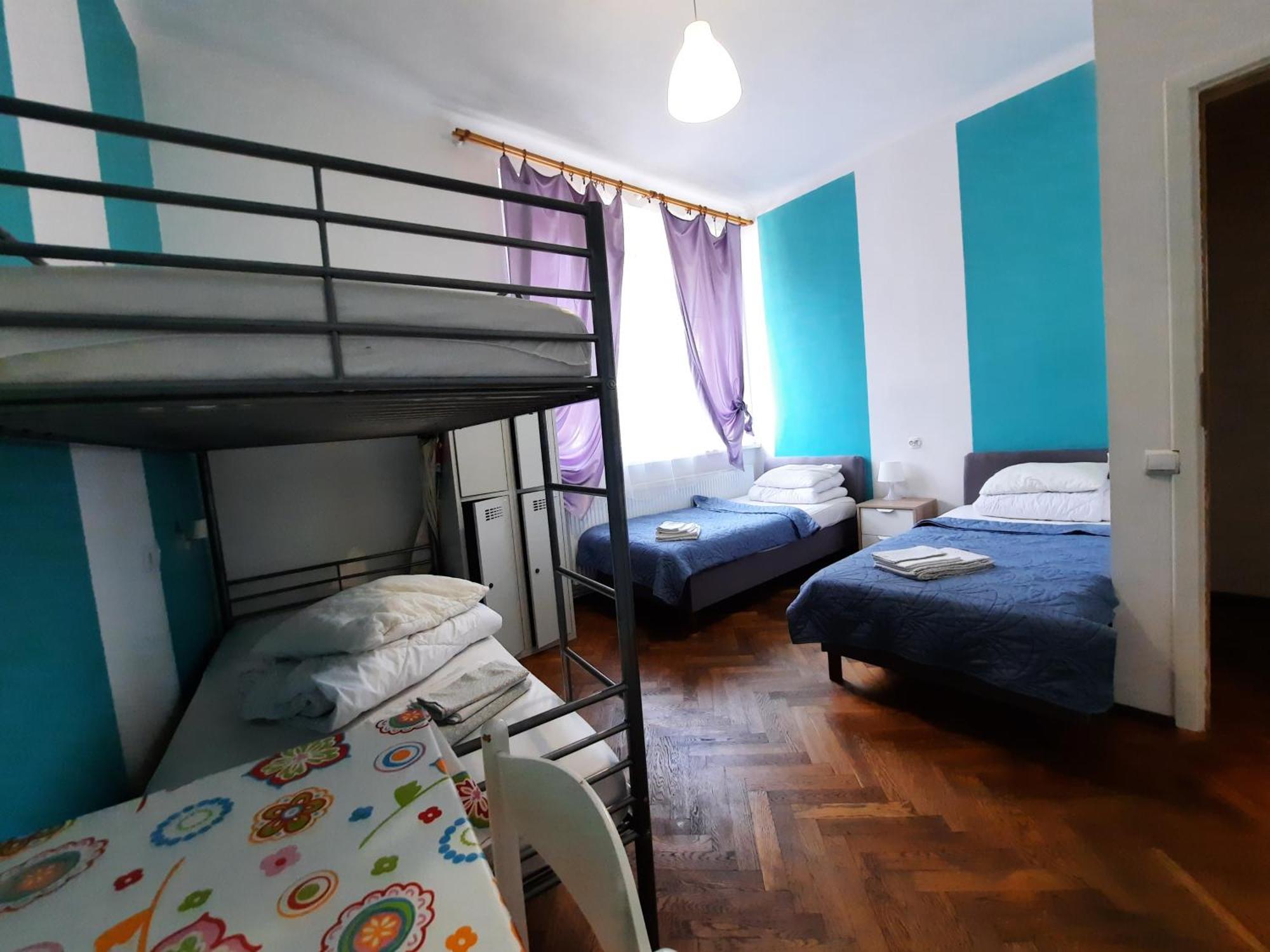 Lorf Hostel&apartments Hostel *