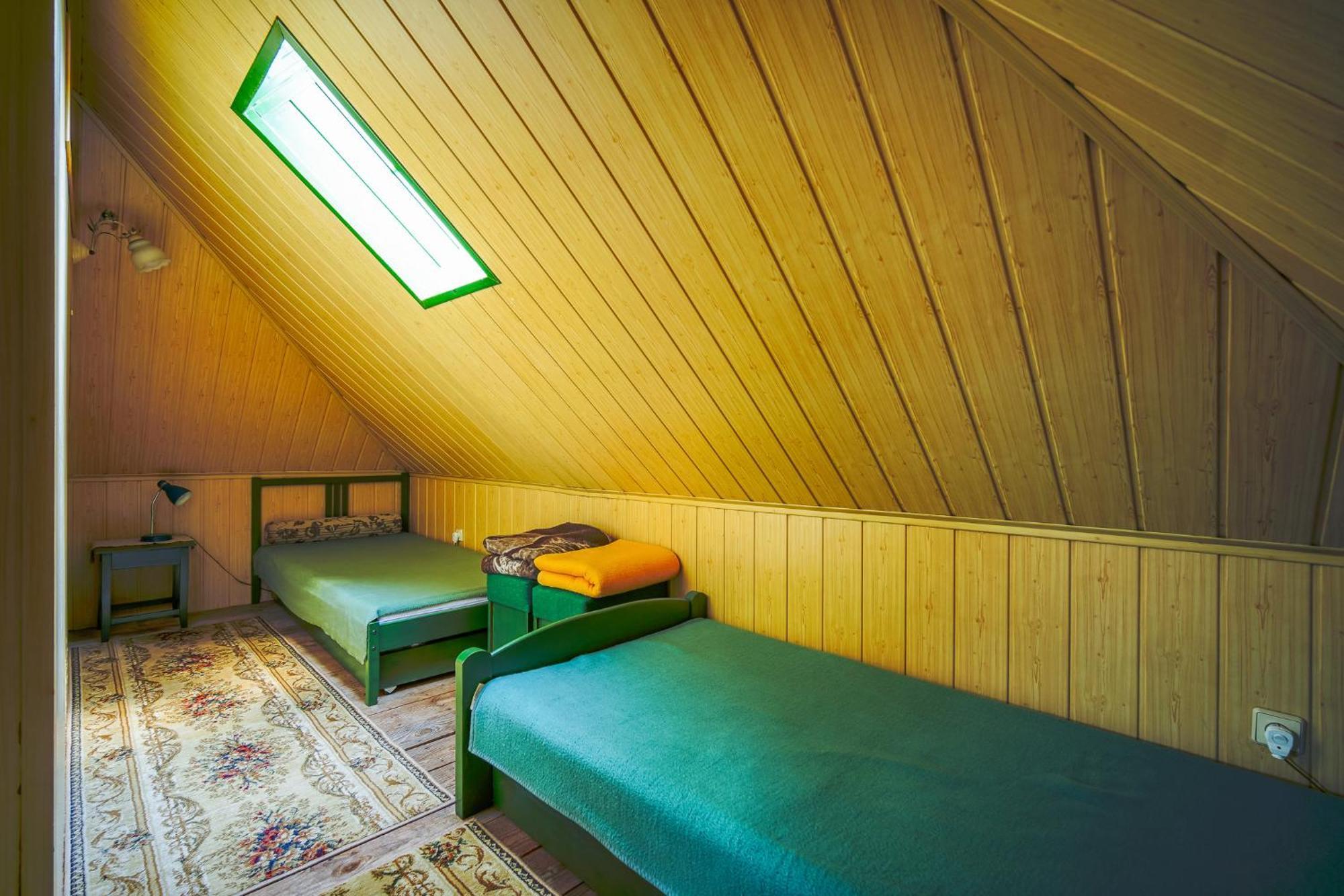 Apartment Painter's House *