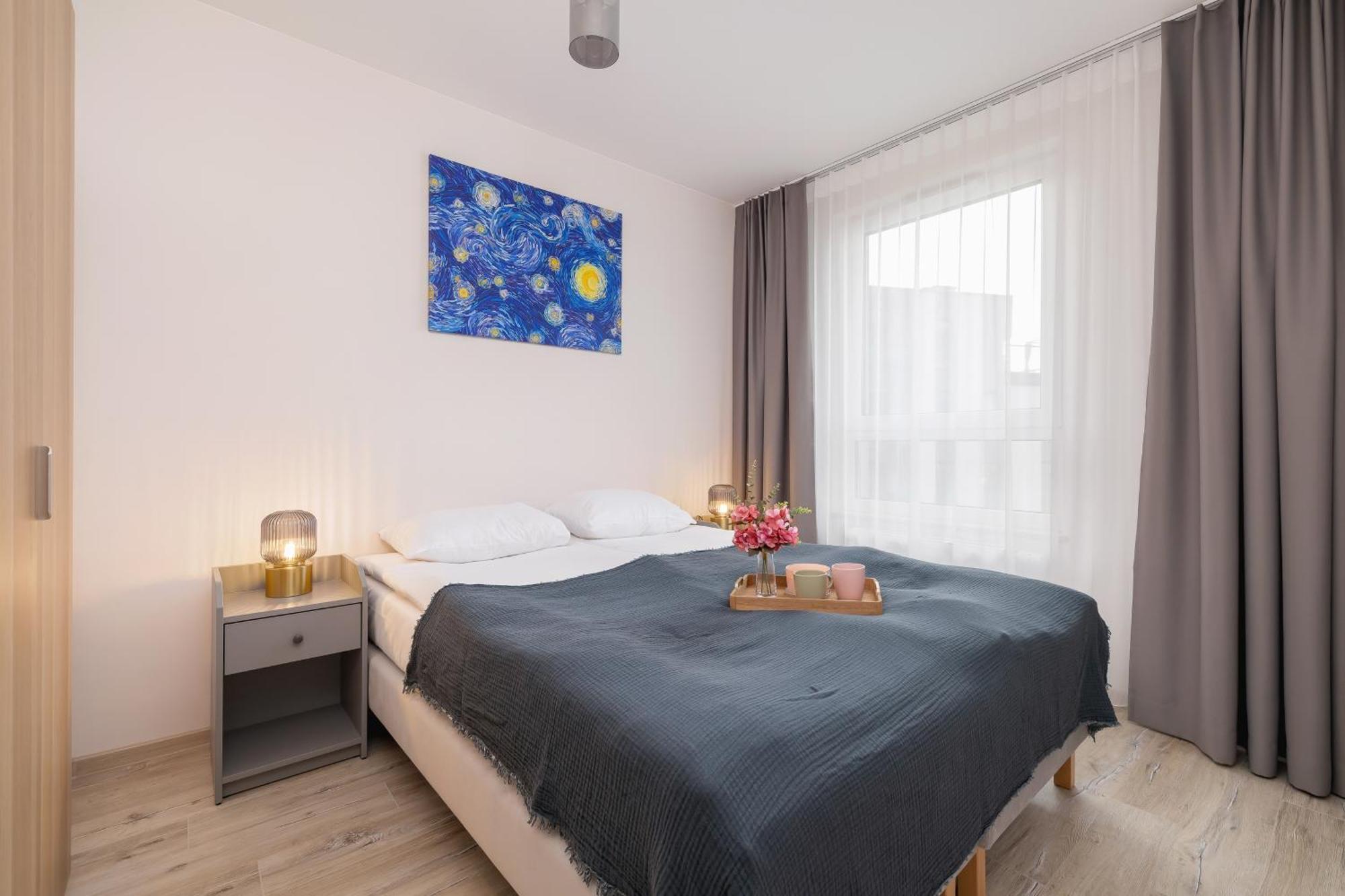 Cozy Laszkiewicza With Parking By Renters Krakau