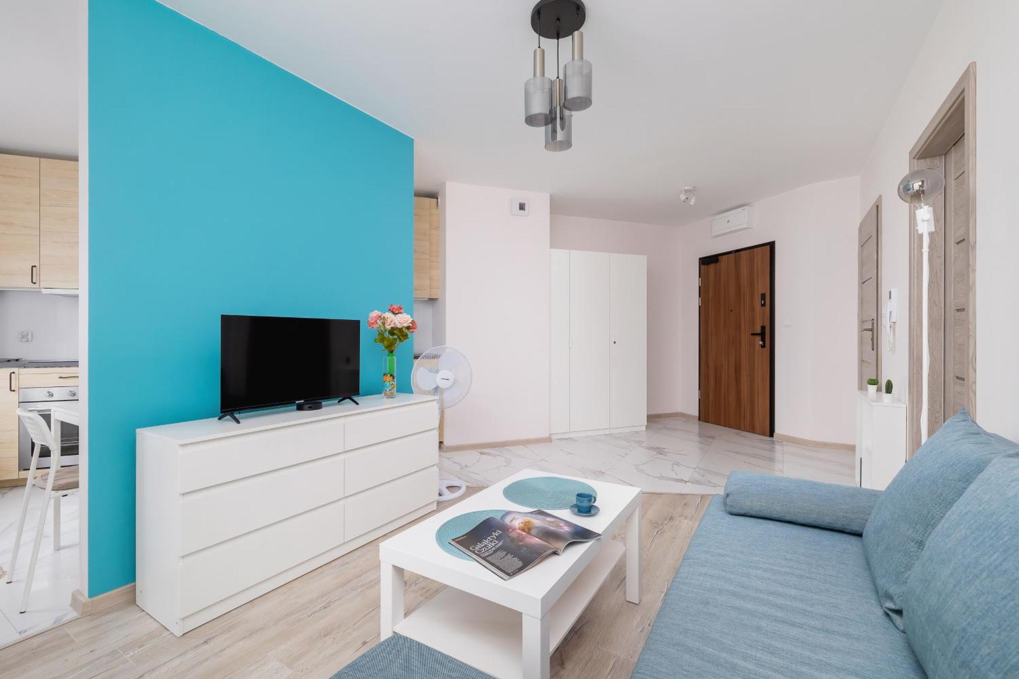 Cozy Laszkiewicza With Parking By Renters Apartment *