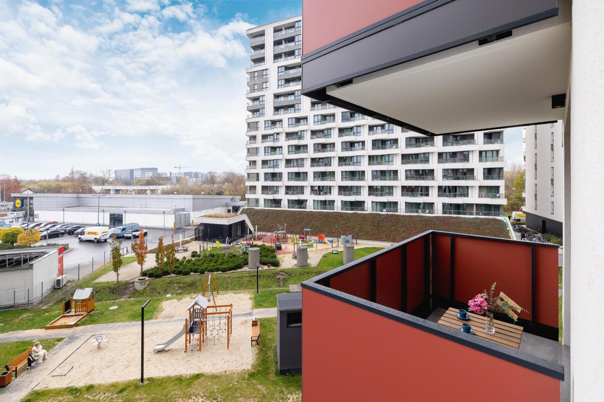 Cozy Laszkiewicza With Parking By Renters Apartment Krakau