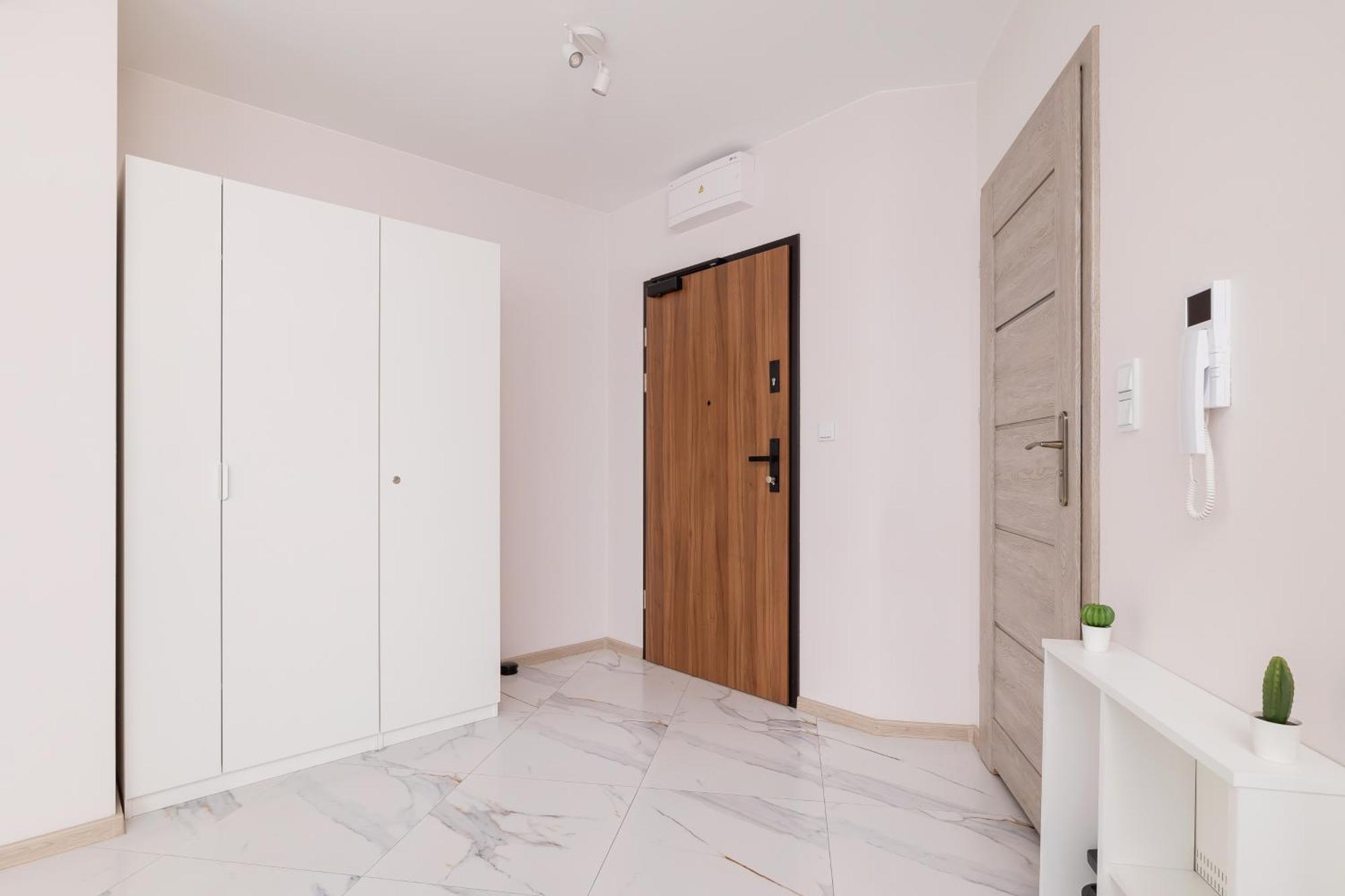Cozy Laszkiewicza With Parking By Renters * Krakau