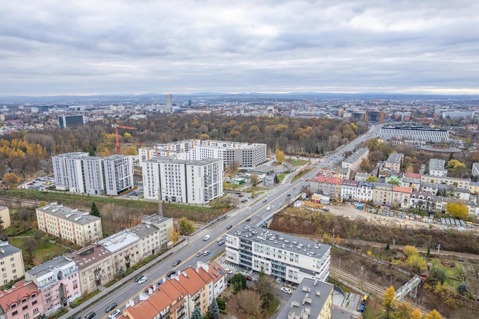Apartment Pradnik Czerwony - Balcony, View - By Rentujemy Krakow