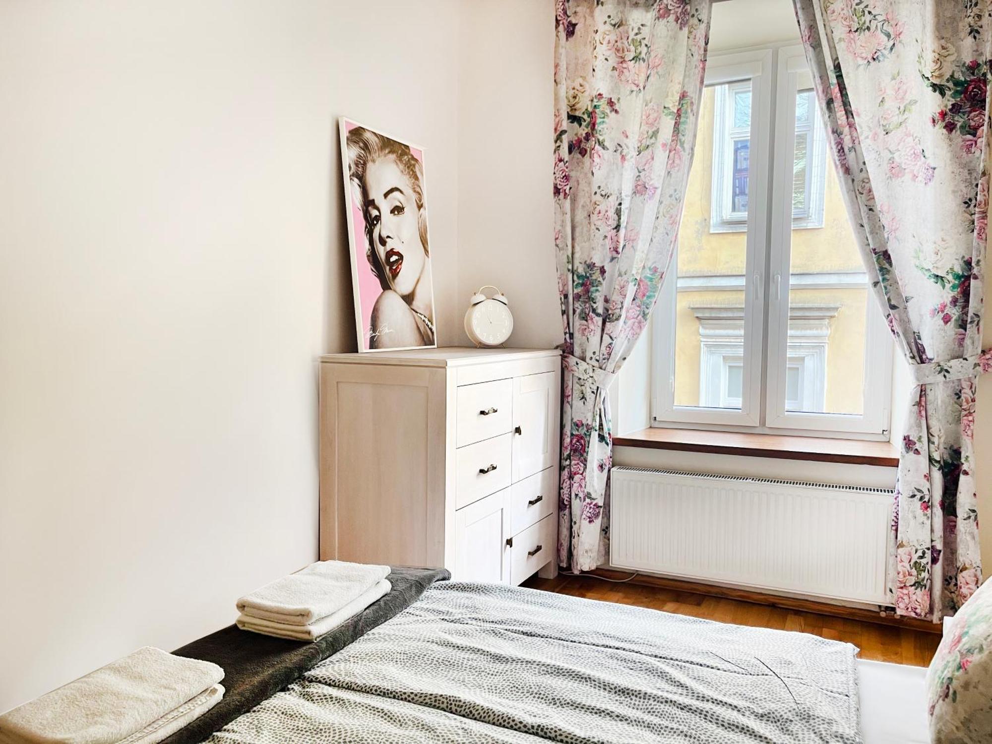 2-room With Kitchen, Heart Of Cracow Old Town Appartement *