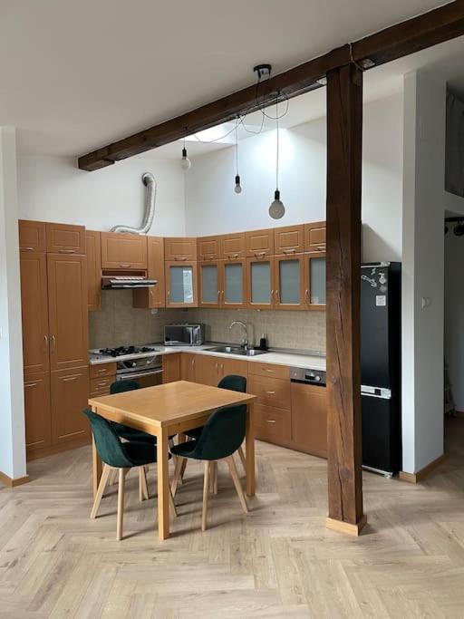 Househost Krowoderska 53 Krakow
