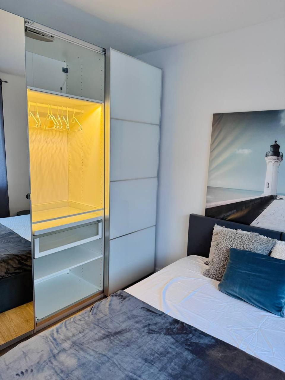 C- Home4U - Apartment With A City View Close To Aquapark, Parking In Secured Area