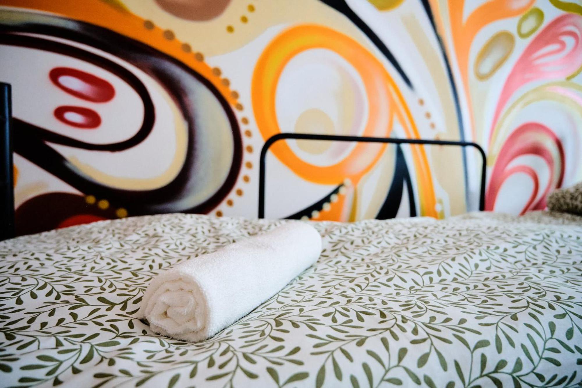 Graffiti Hostel *