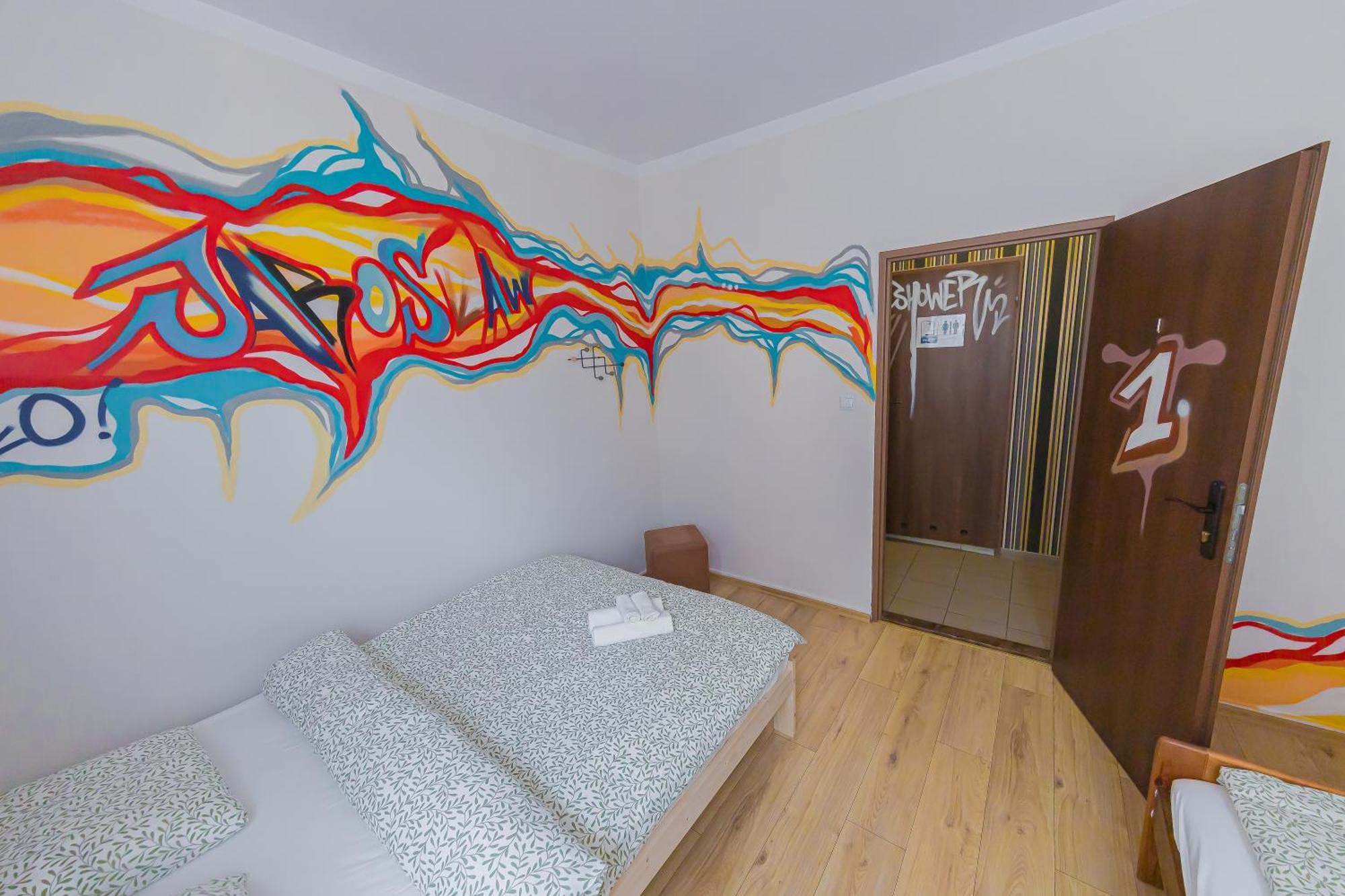 Graffiti Hostel