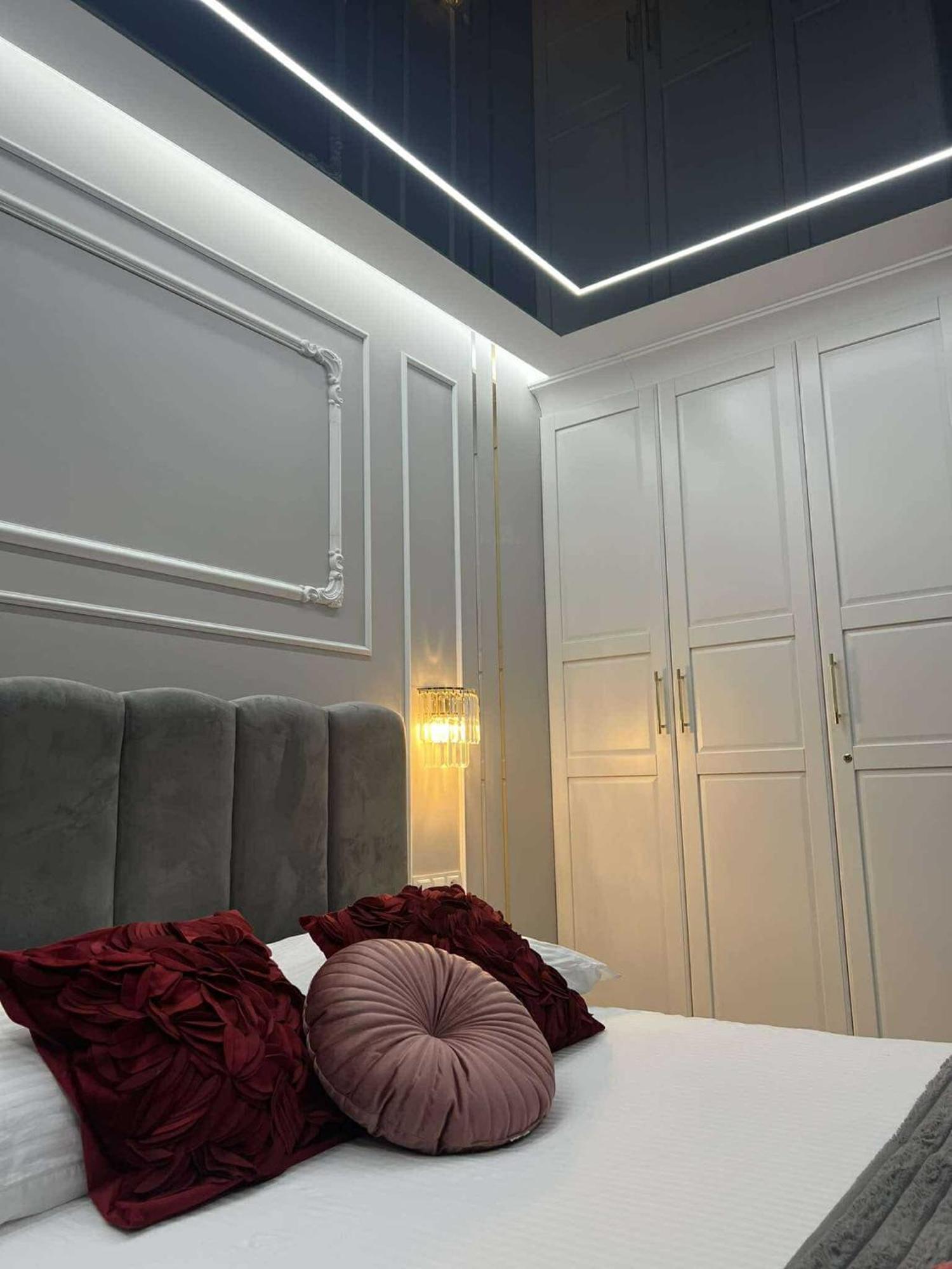 Paris In Cracow Apartment *