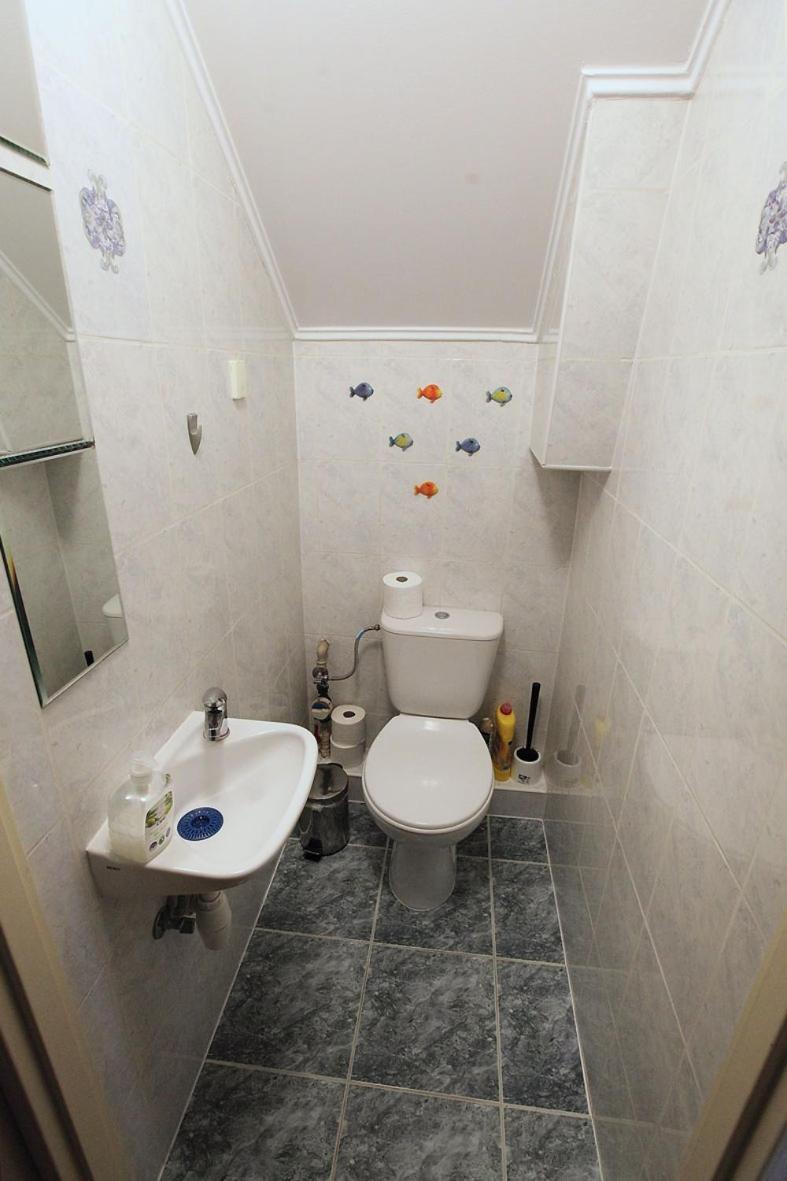 Large And Modern With Free Parking Spot Apartment Krakow