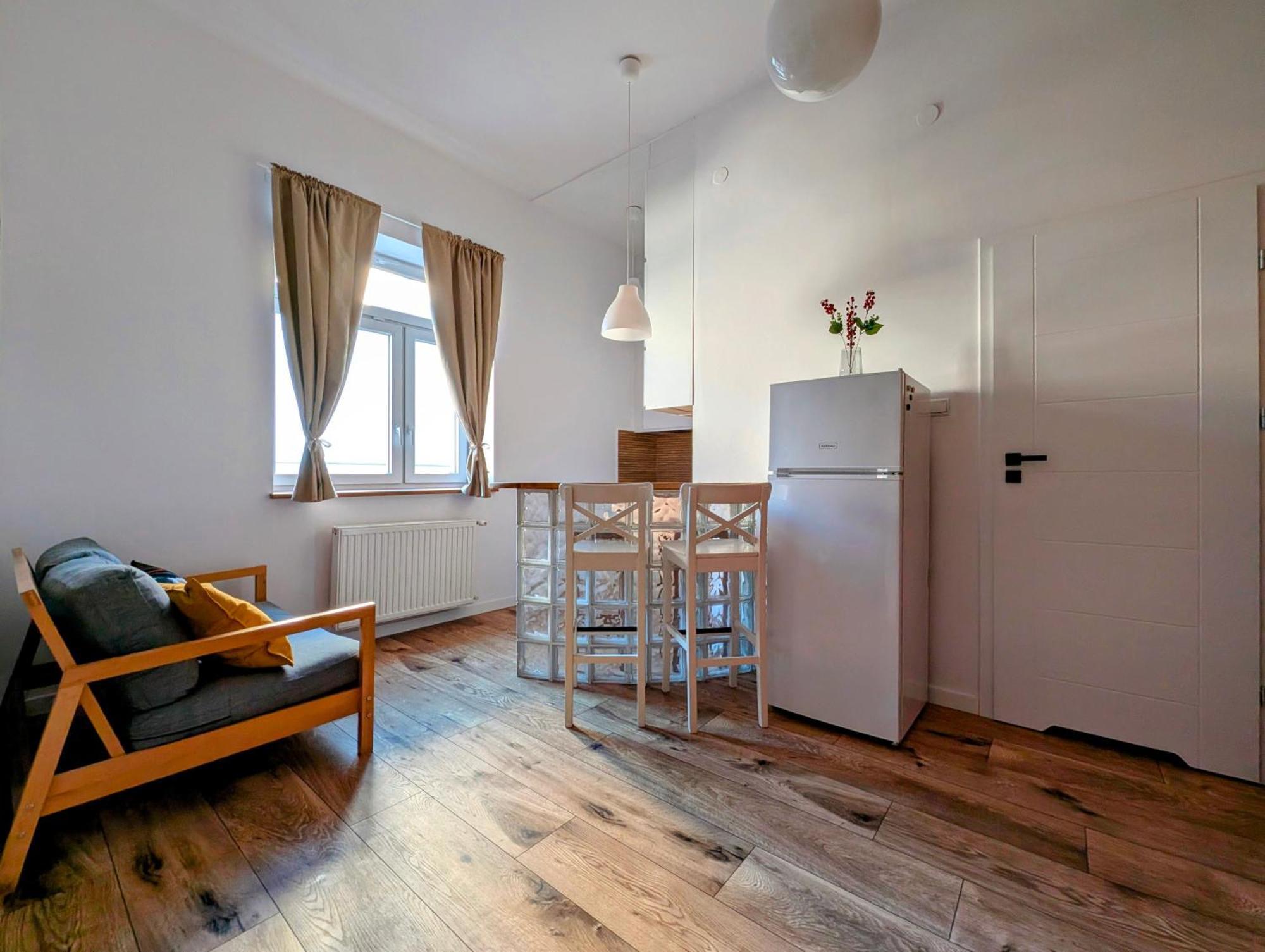 Apartment Dabrowskiego 15 By Homeprime Krakow