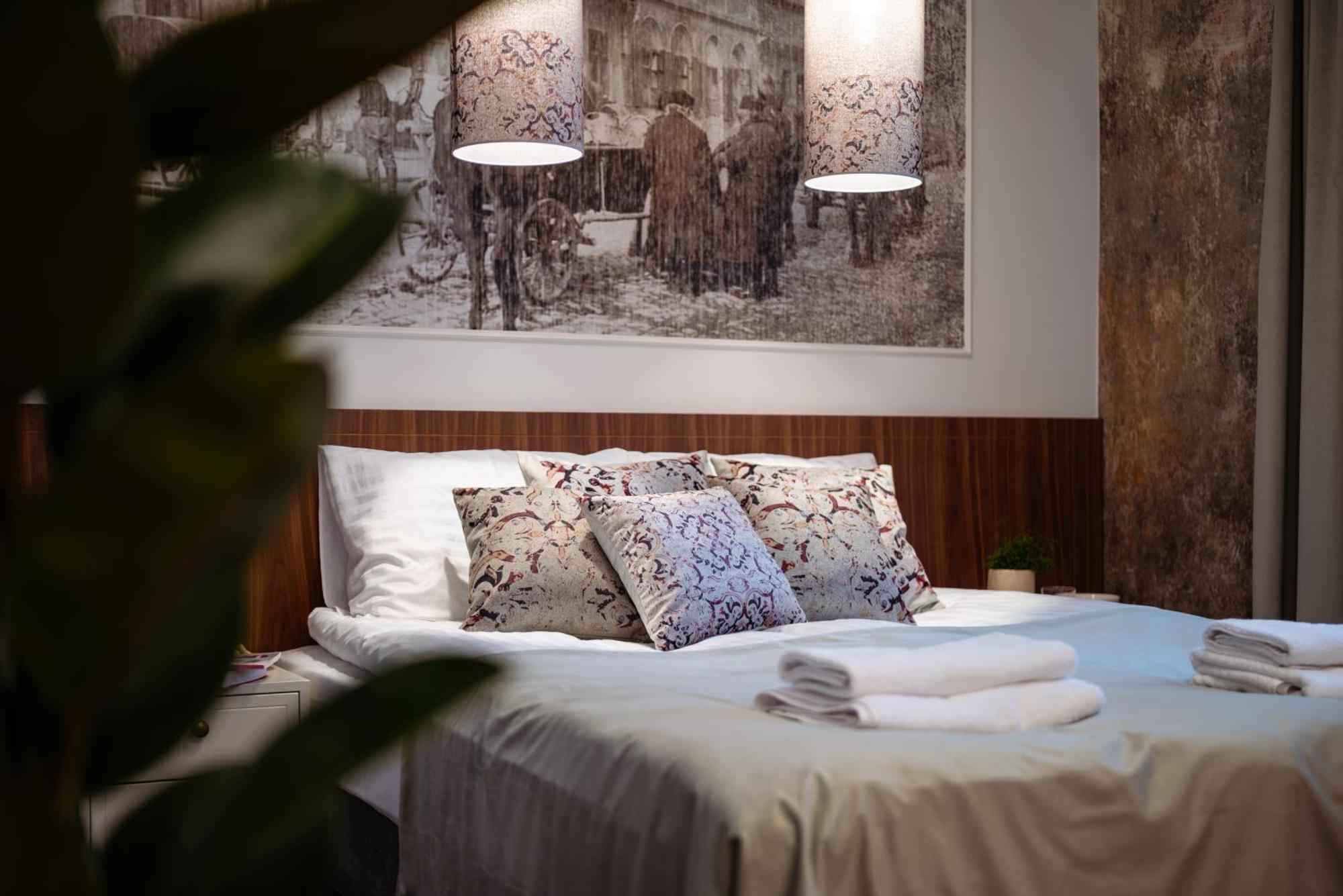 Aparthotel Starowislna 77 *
