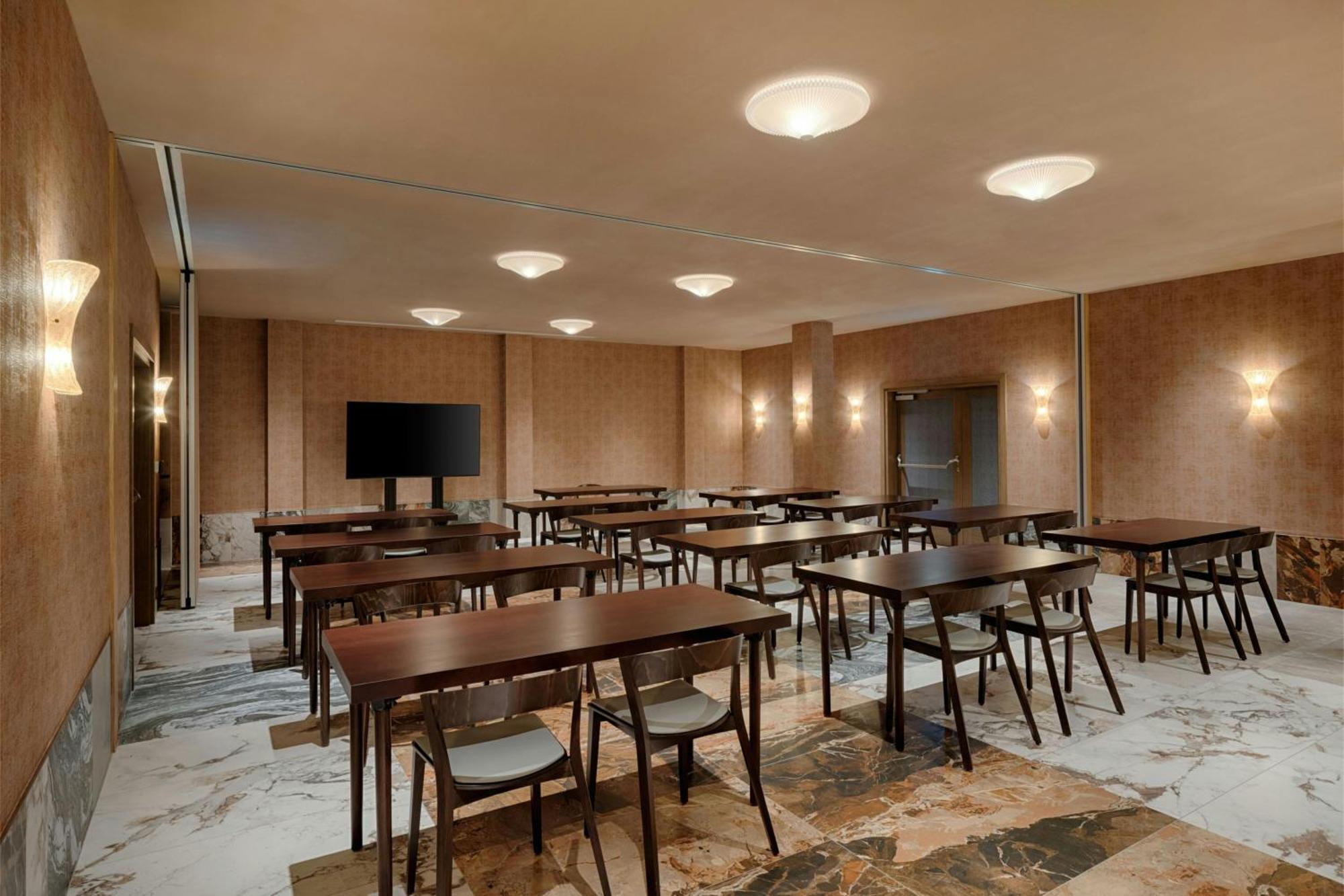 Stradom House, Autograph Collection Krakow