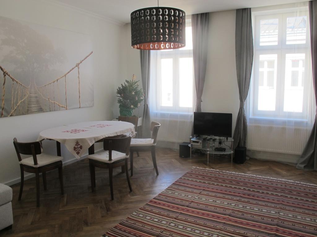 Apartment Apartament Czapskich Big House