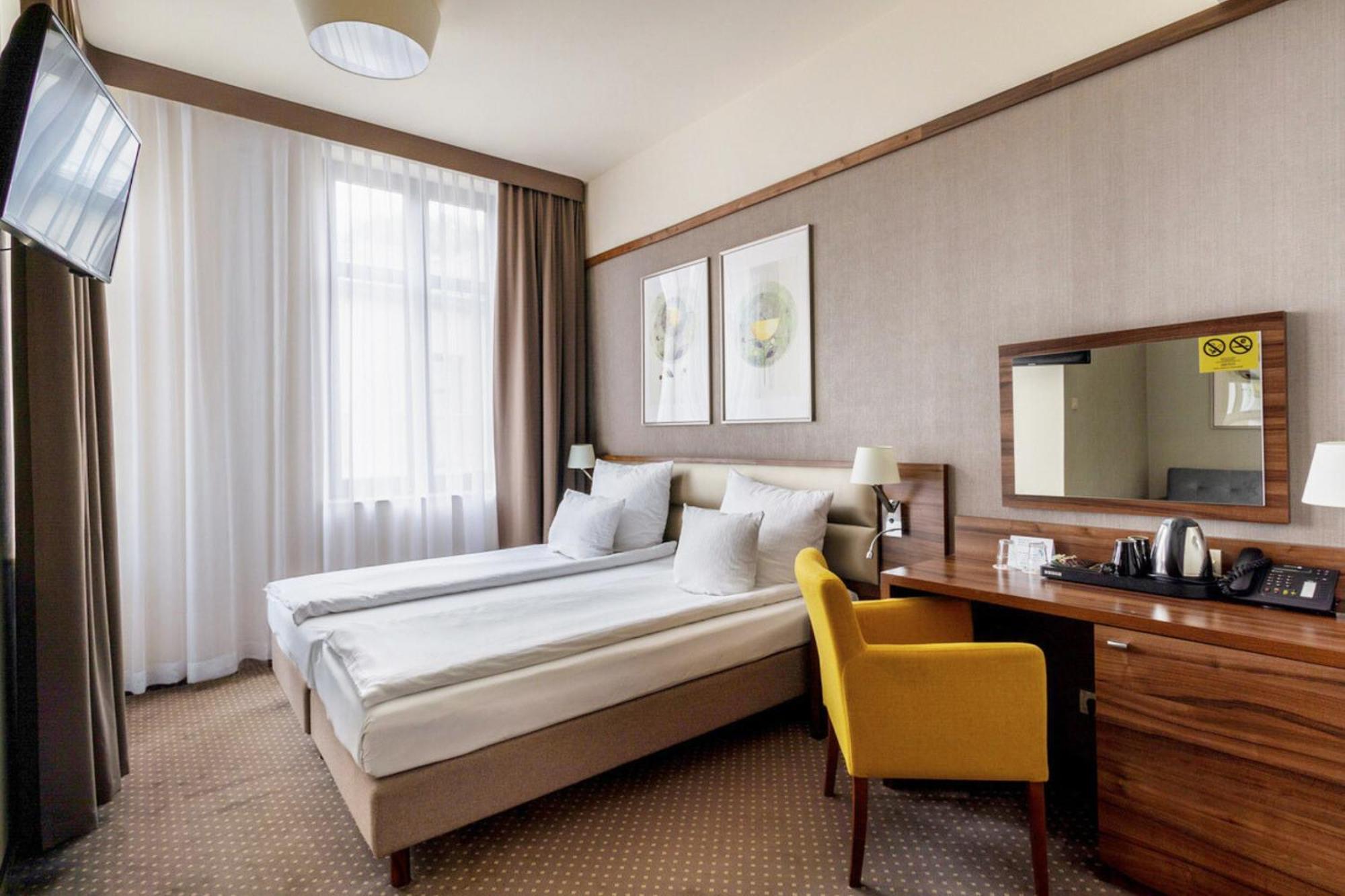 Hotel Golden Tulip Center