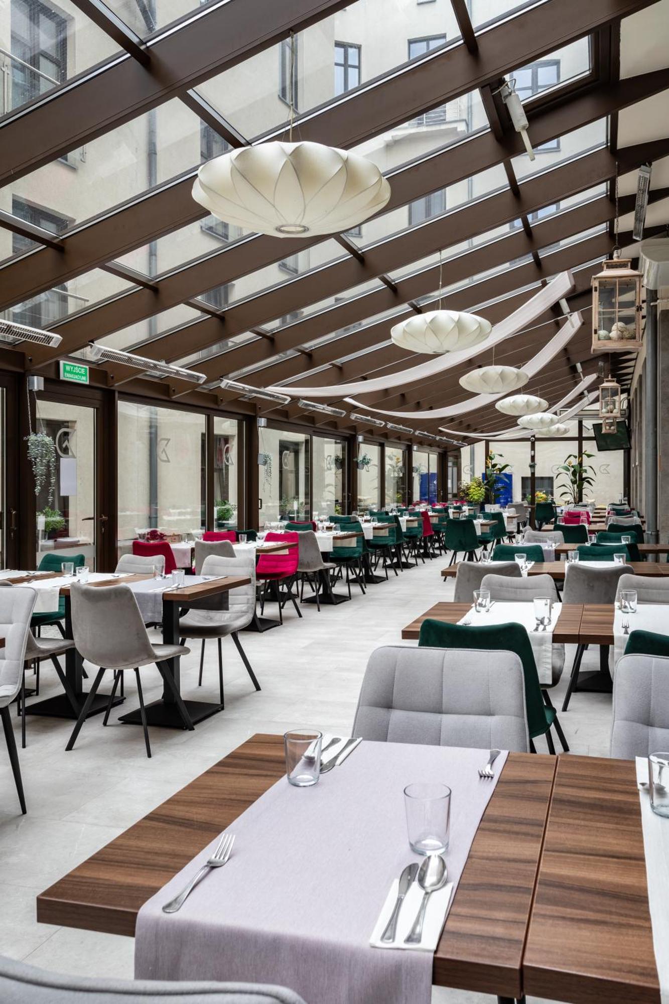 Golden Tulip Center Hotel 4*