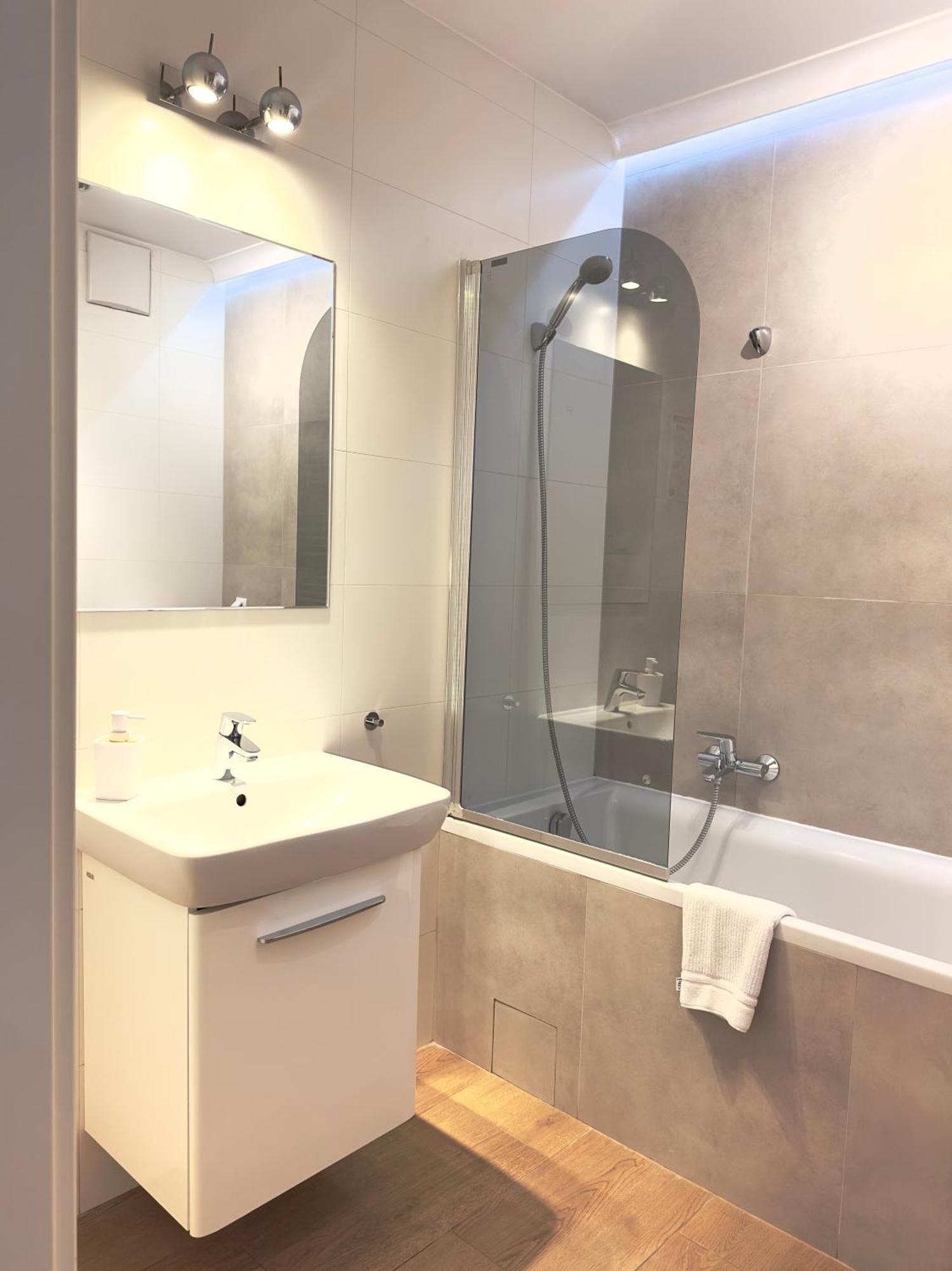Apartment - Solna & Krakau