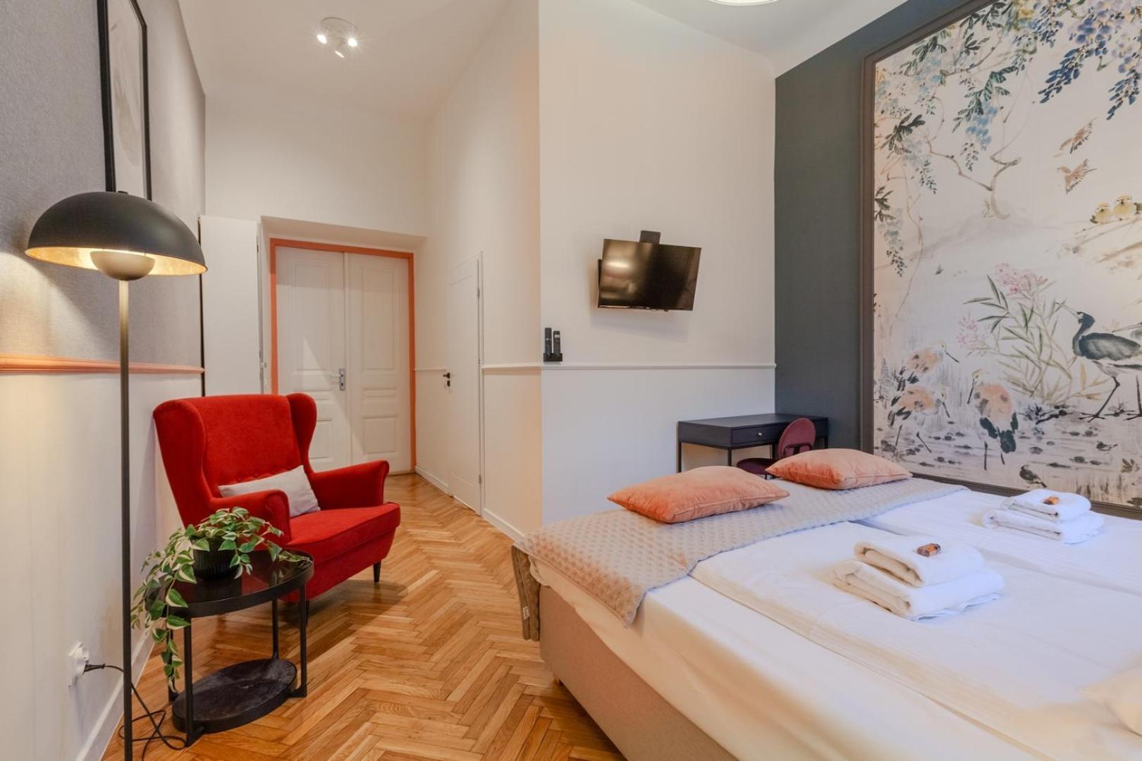 Modern Pilsudskiego Street Apartment