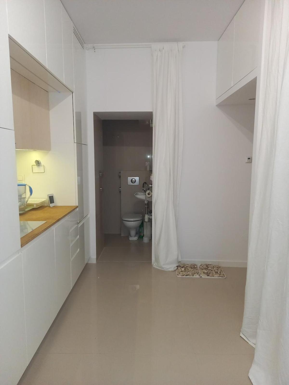 Centrum Krakowa, Z Ogrodem I Parkingiem Apartment
