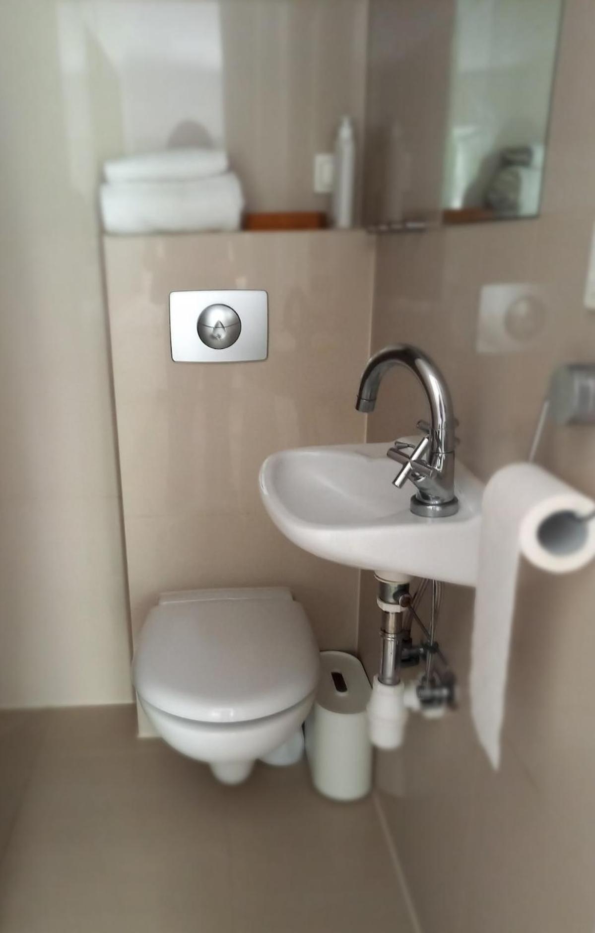 Apartment Centrum Krakowa, Z Ogrodem I Parkingiem