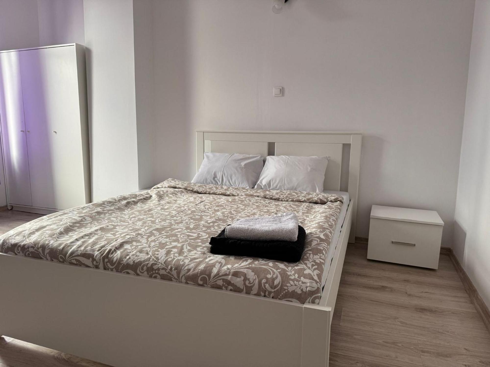 Aparthotel Efendi *