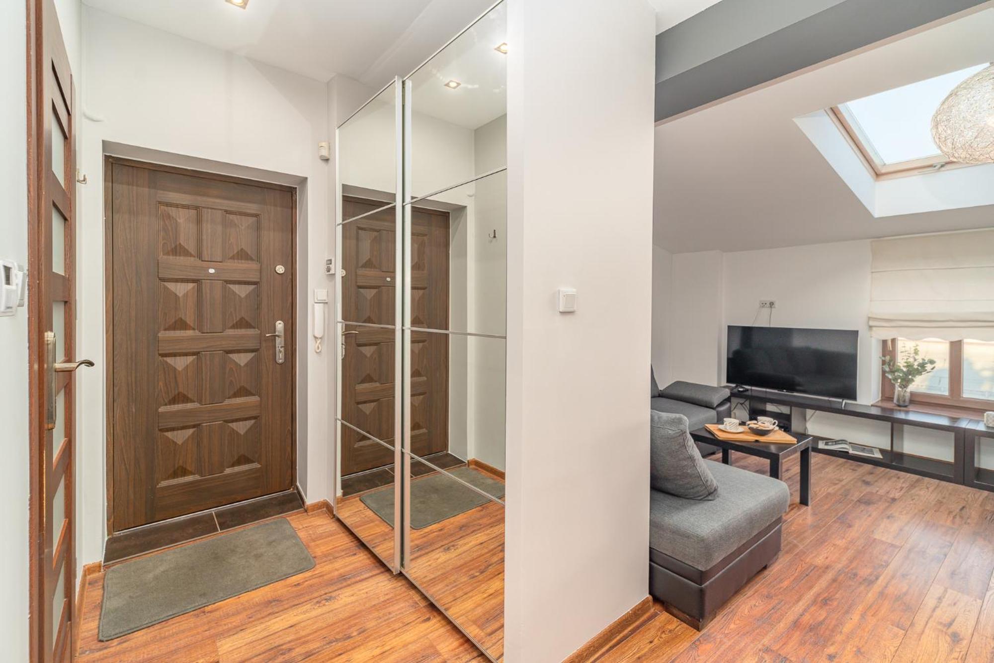 - Location, Ac - By Rentujemy Apartment Krakow