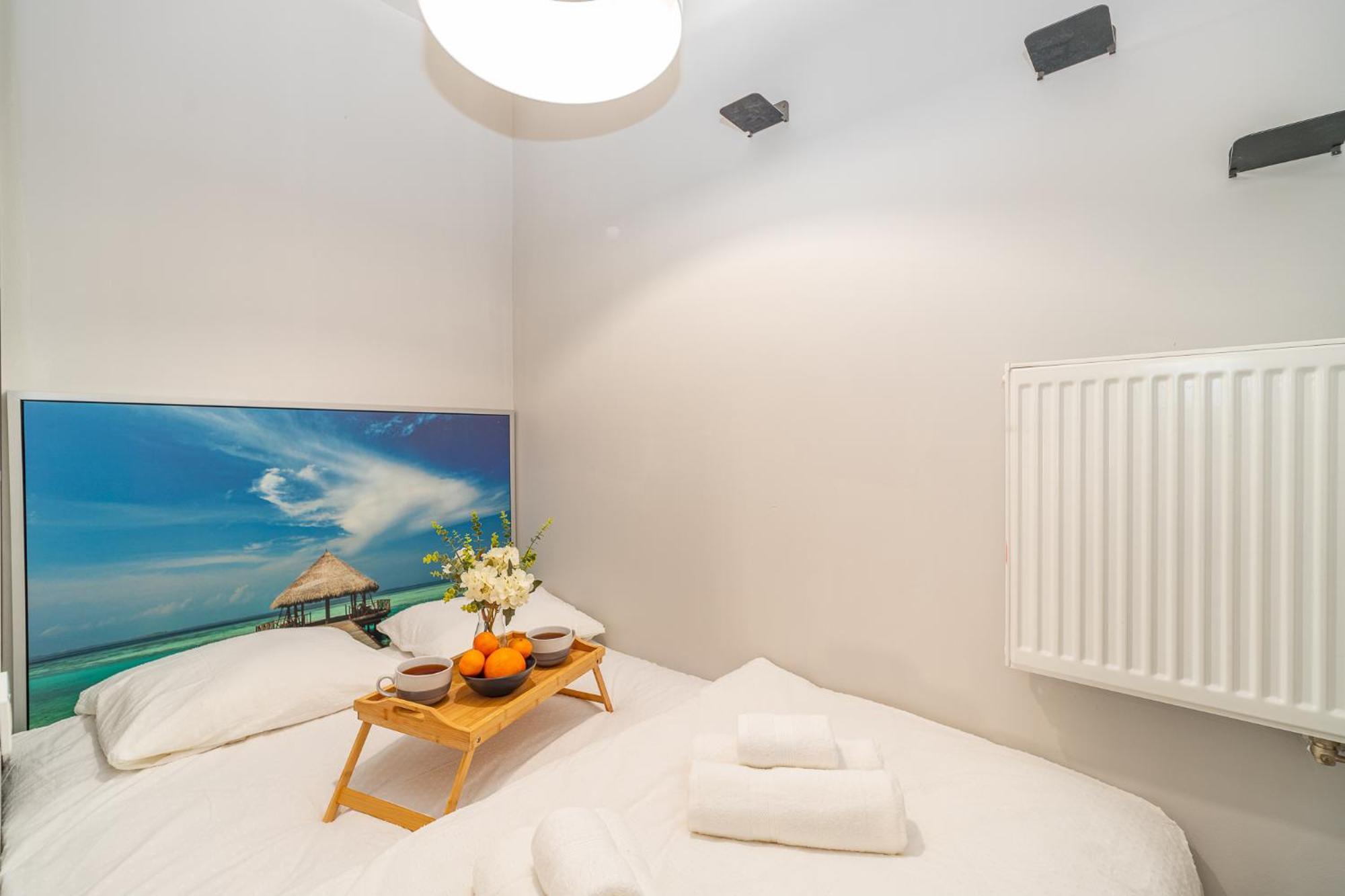 Apartment - Location, Ac - By Rentujemy Krakow