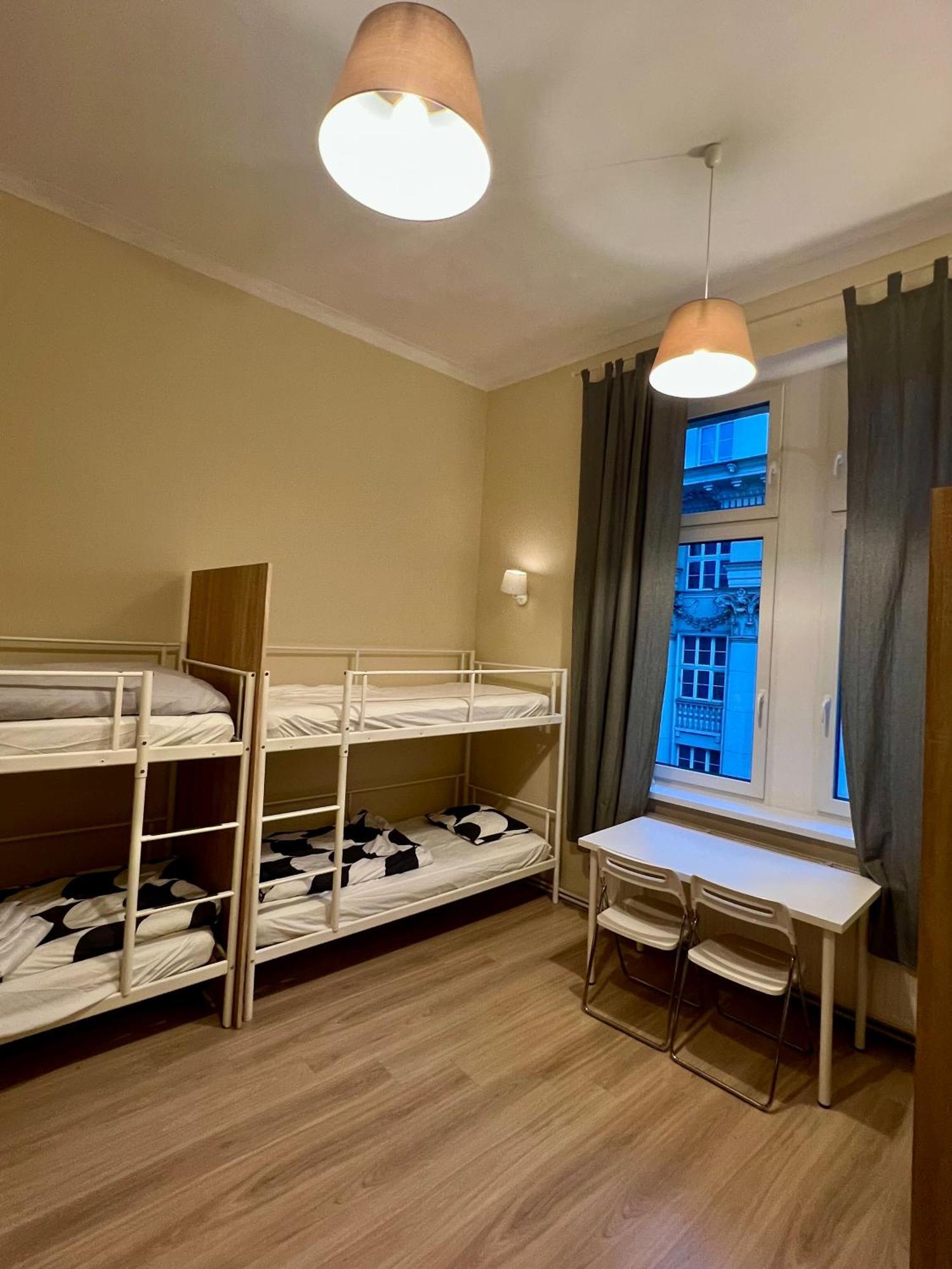 Fox Hostel *