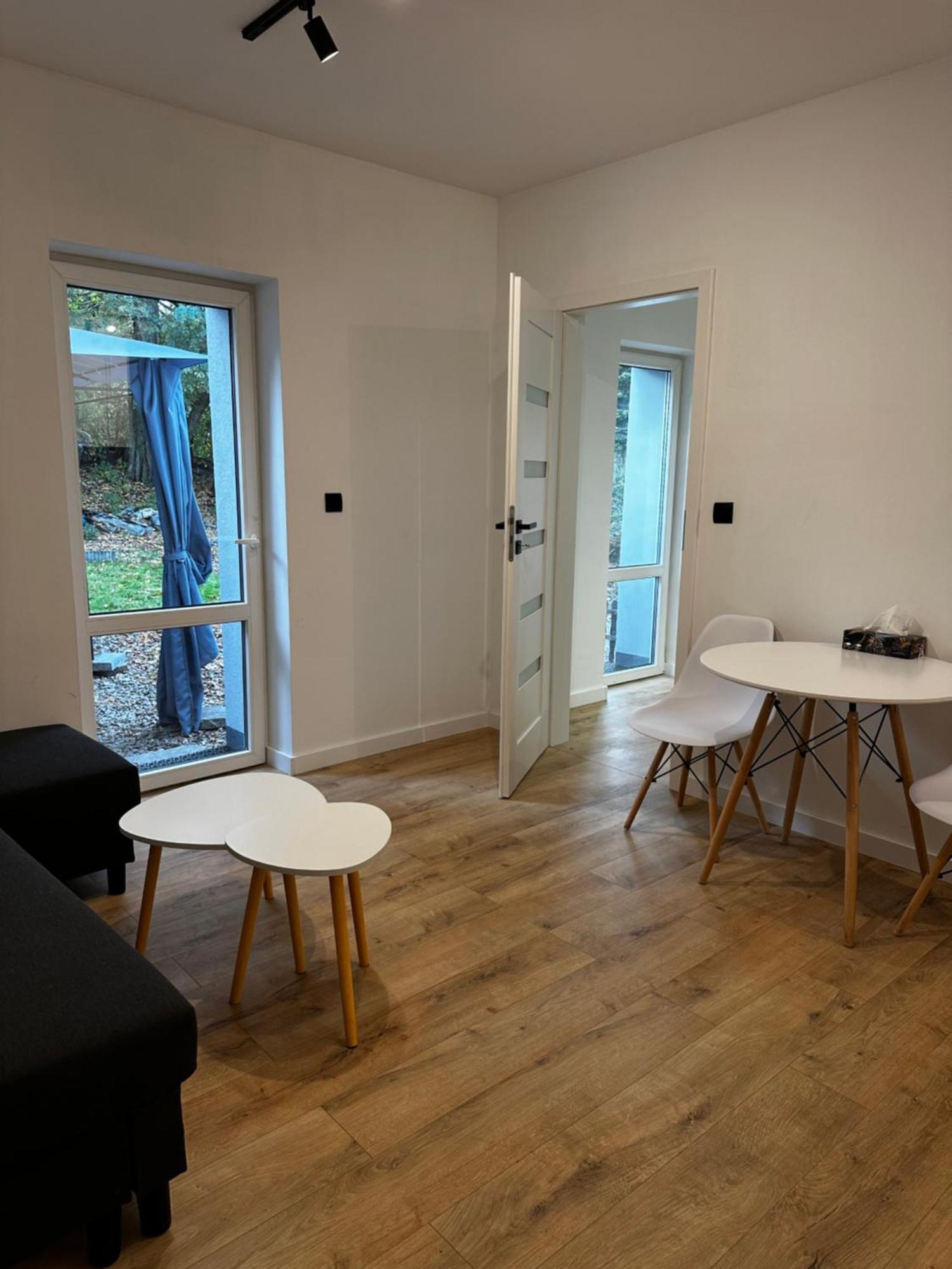 Apartament Nowoczesny Z Ogrodem *